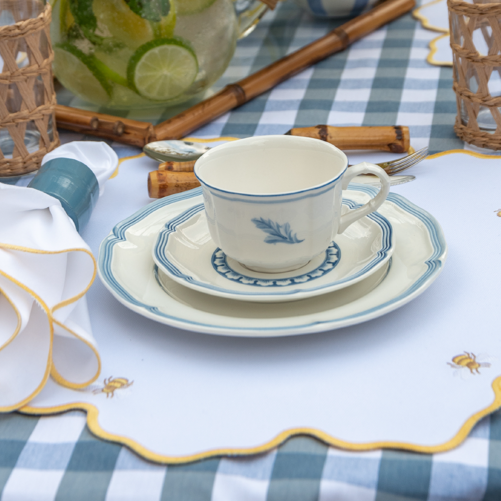 Bumble Bee Impermeable Placemat