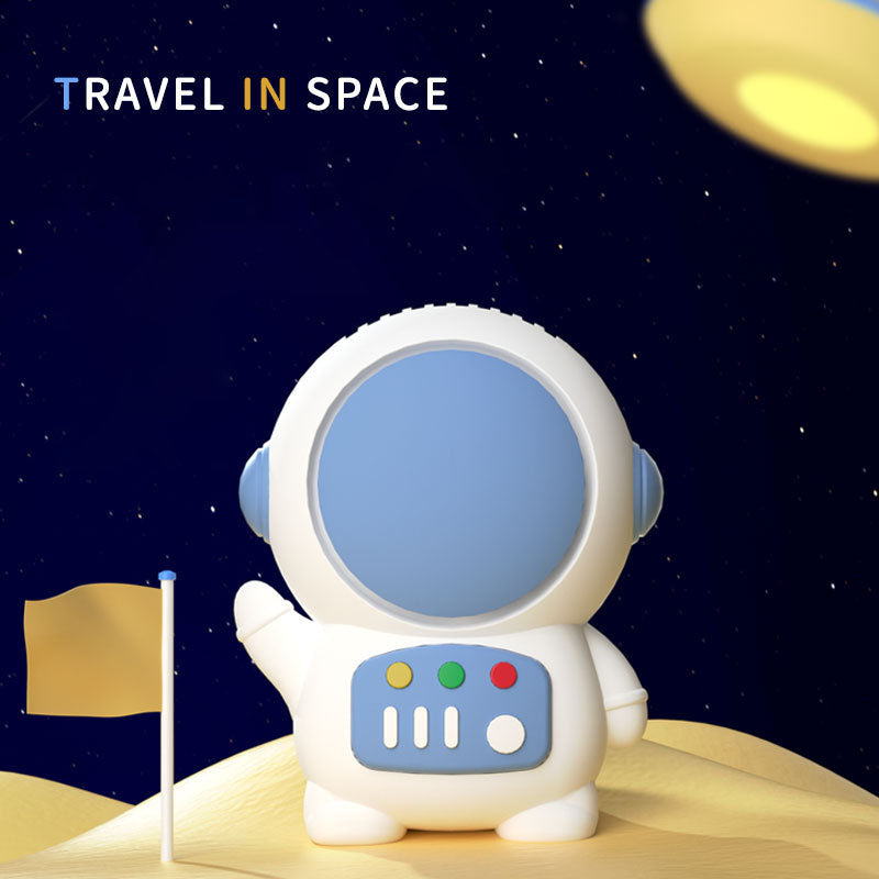 Cartoon Astronaut Keychain Pendant