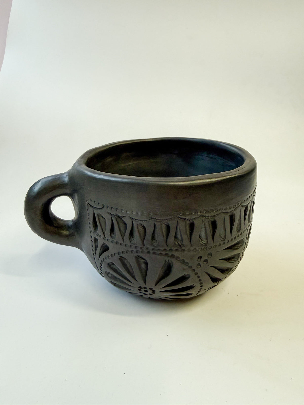 Oaxaca Black Clay Mugs - Taza Barro Negro