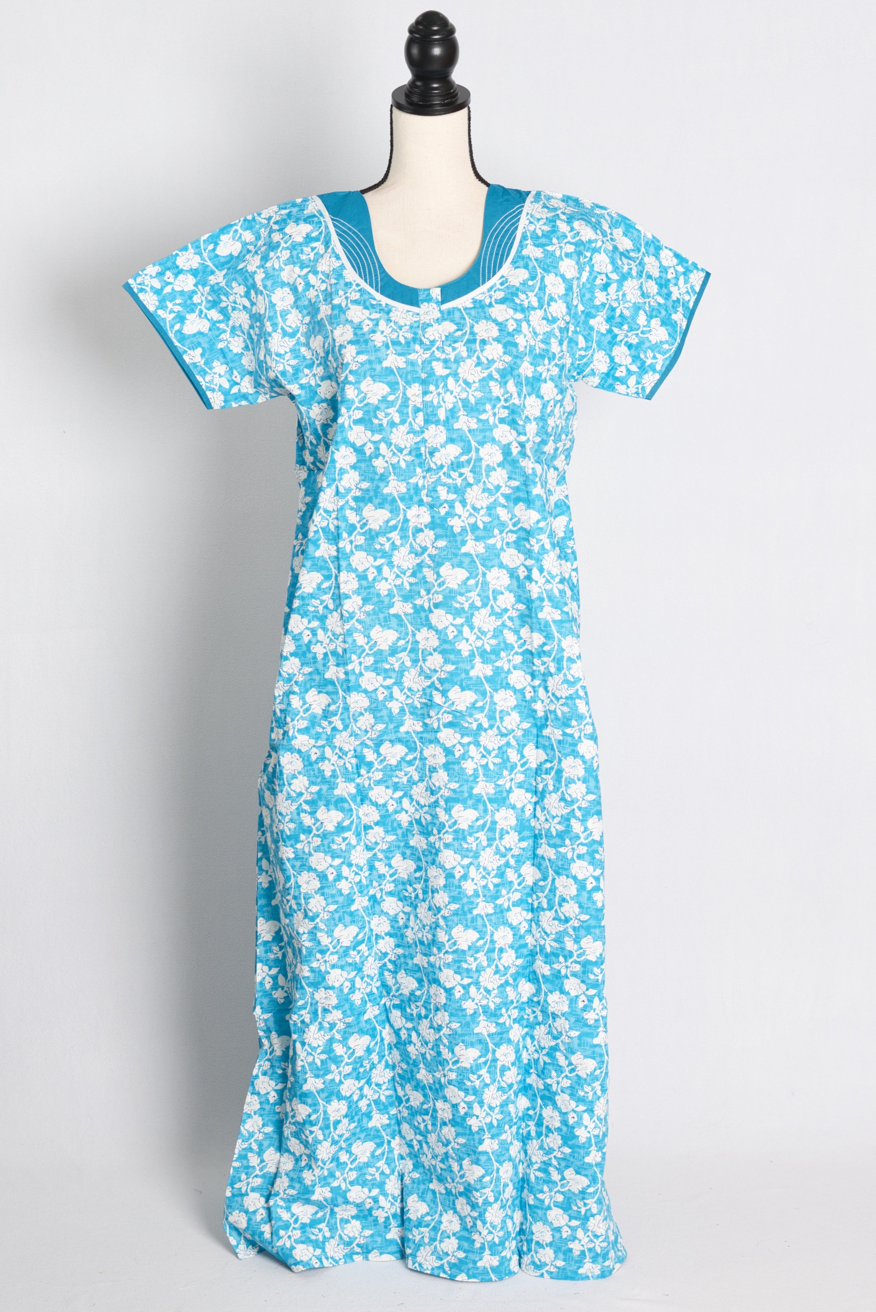 Printed Blue Cotton Nightwear in Regular Size