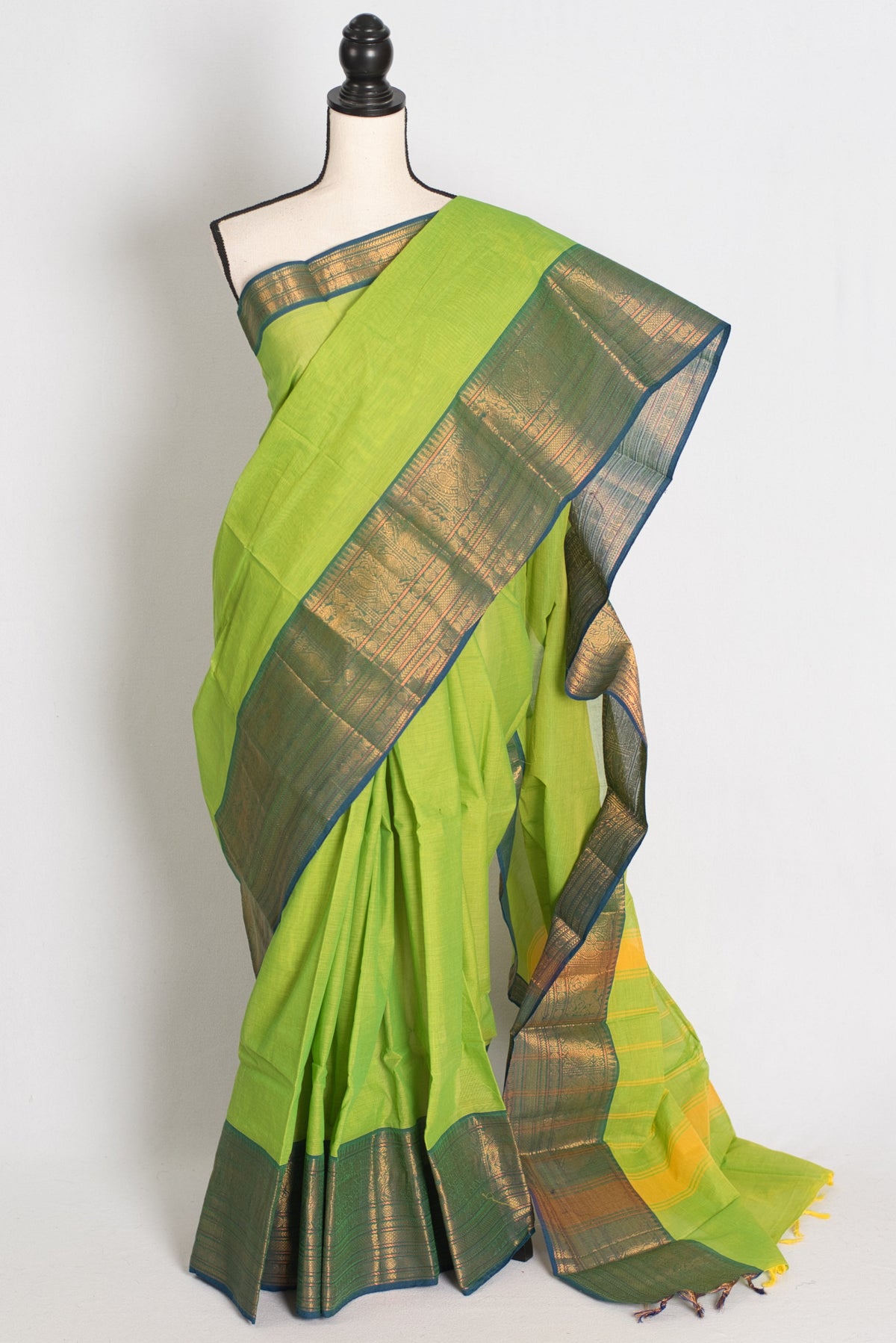 Nalini : Handwoven Kanchi Cotton Saree in Bright Green and Blue