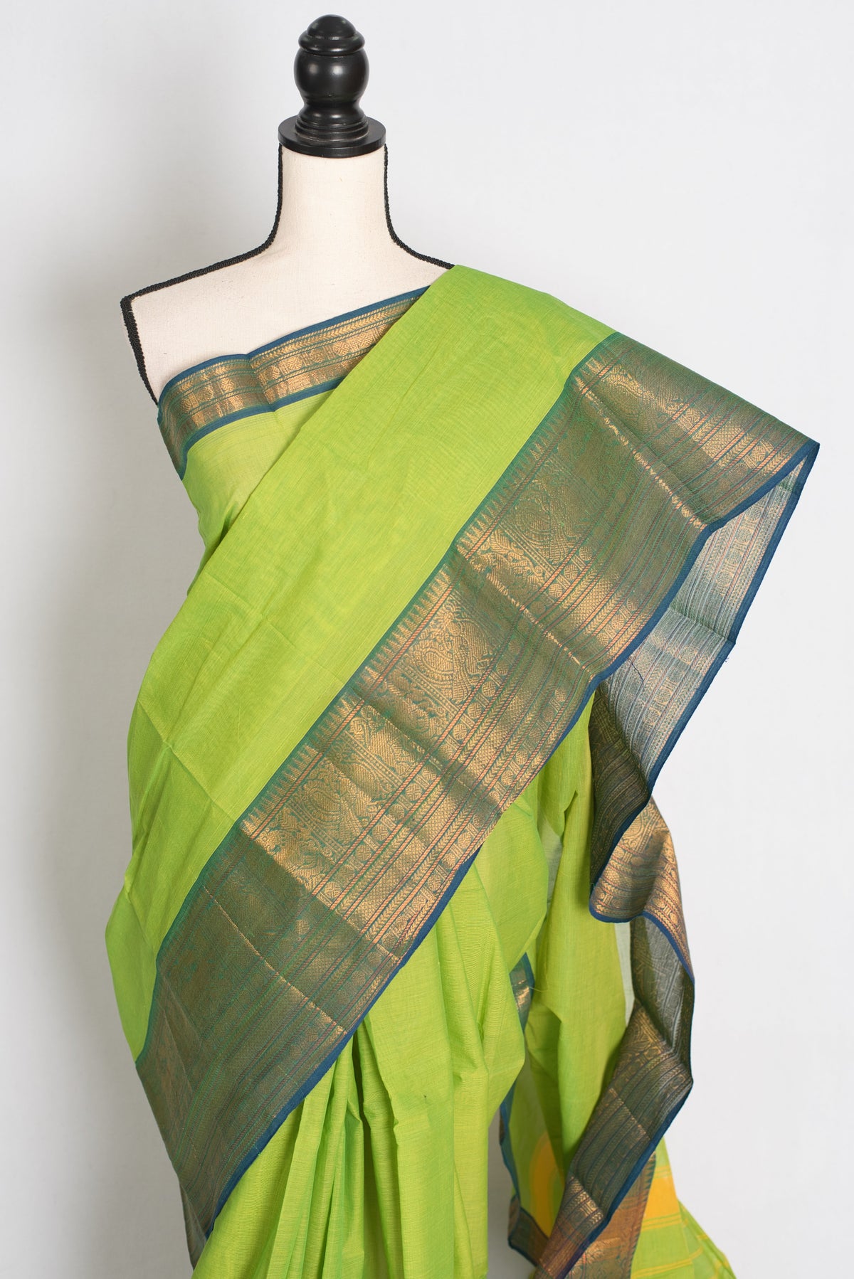 Nalini : Handwoven Kanchi Cotton Saree in Bright Green and Blue