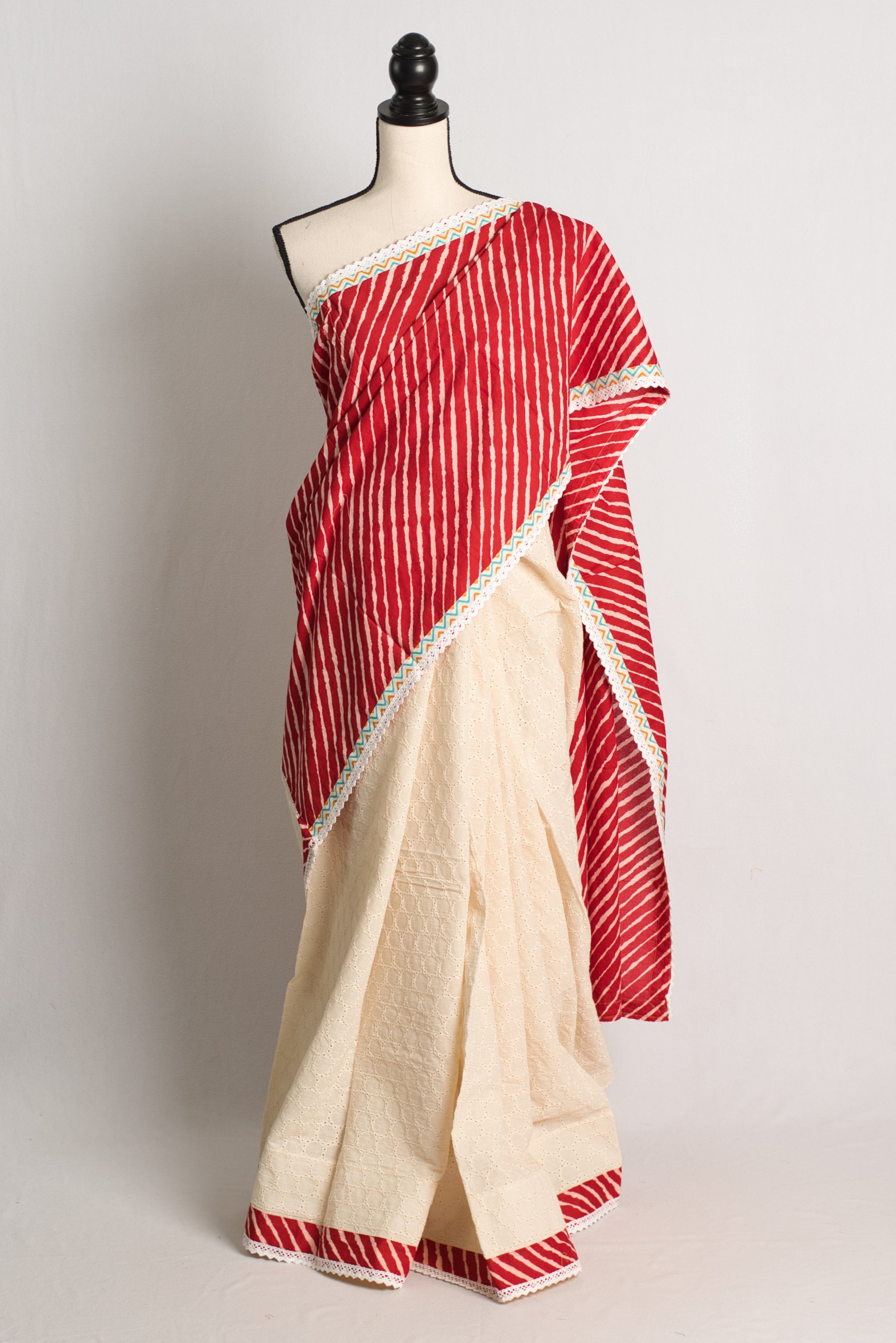 Red and White Designer Hakoba Cotton Saree