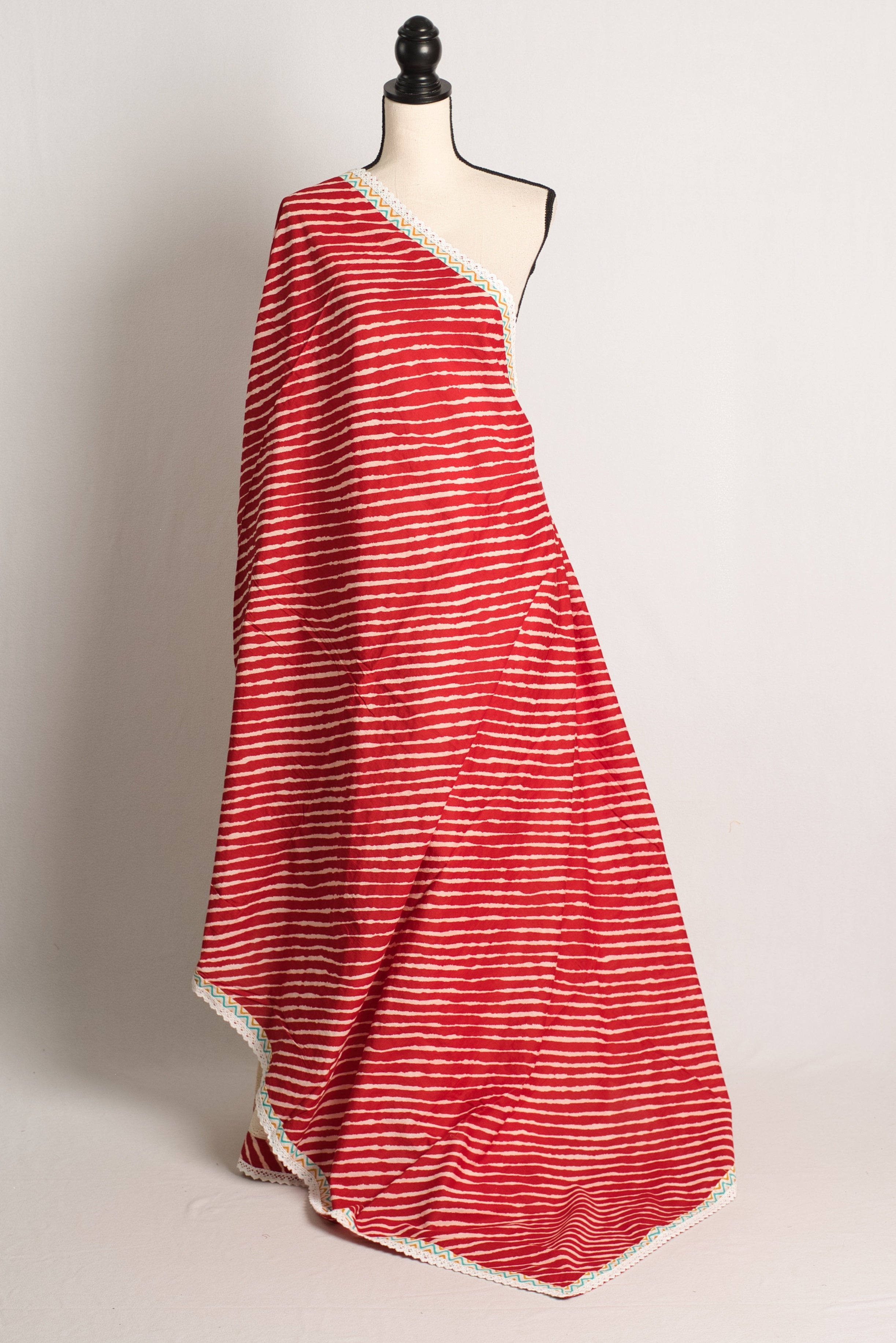 Red and White Designer Hakoba Cotton Saree