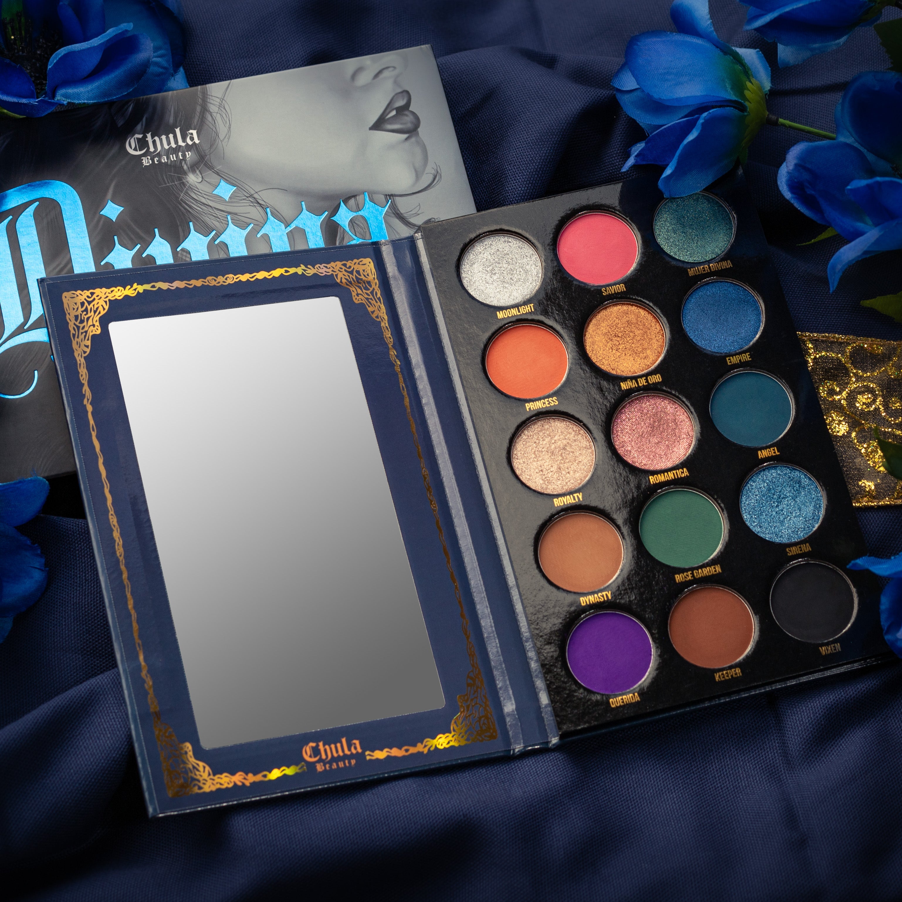 Divina Eyeshadow Palette