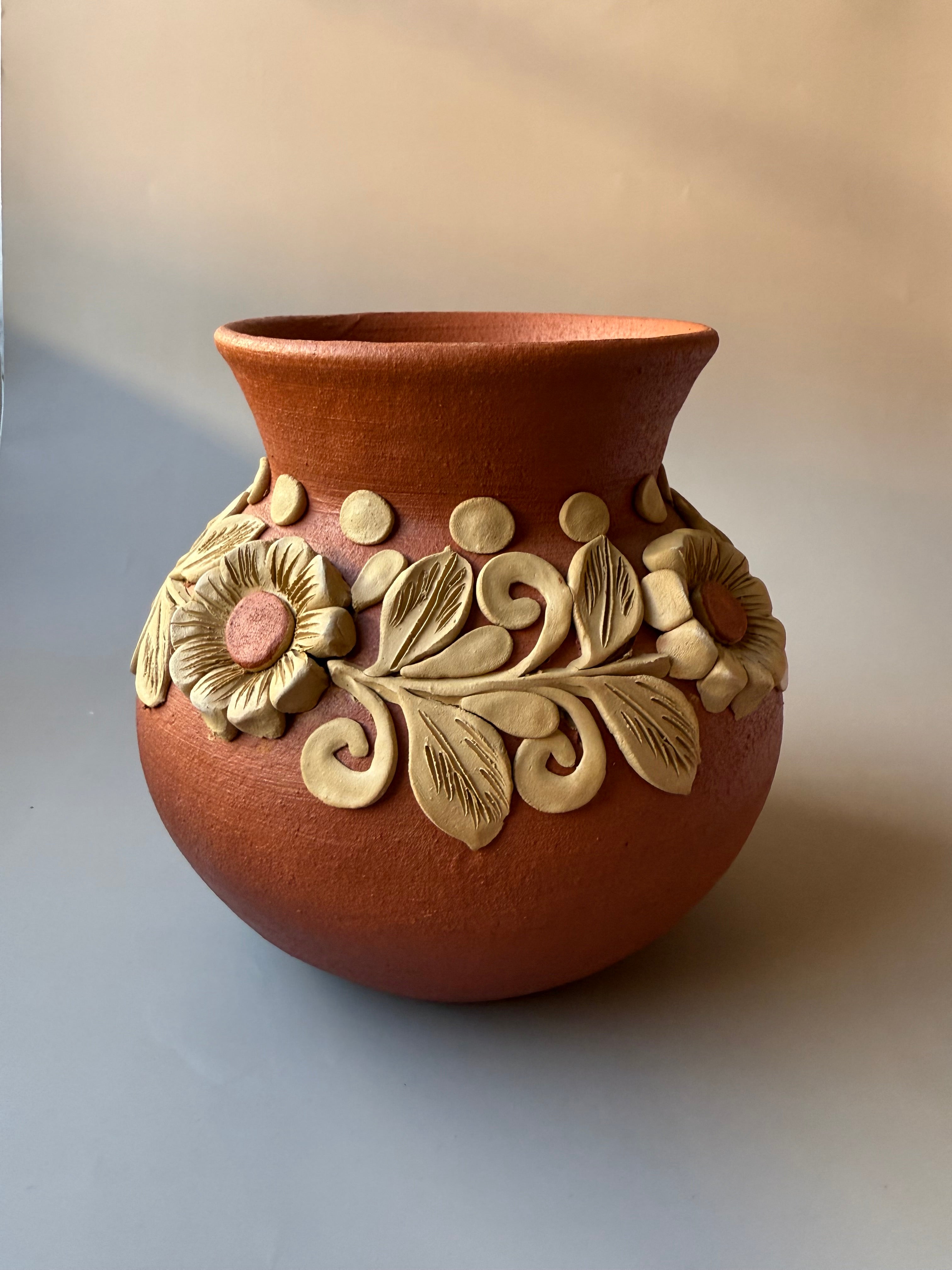 Oaxaca Pottery Clay Embroidery Round Vase