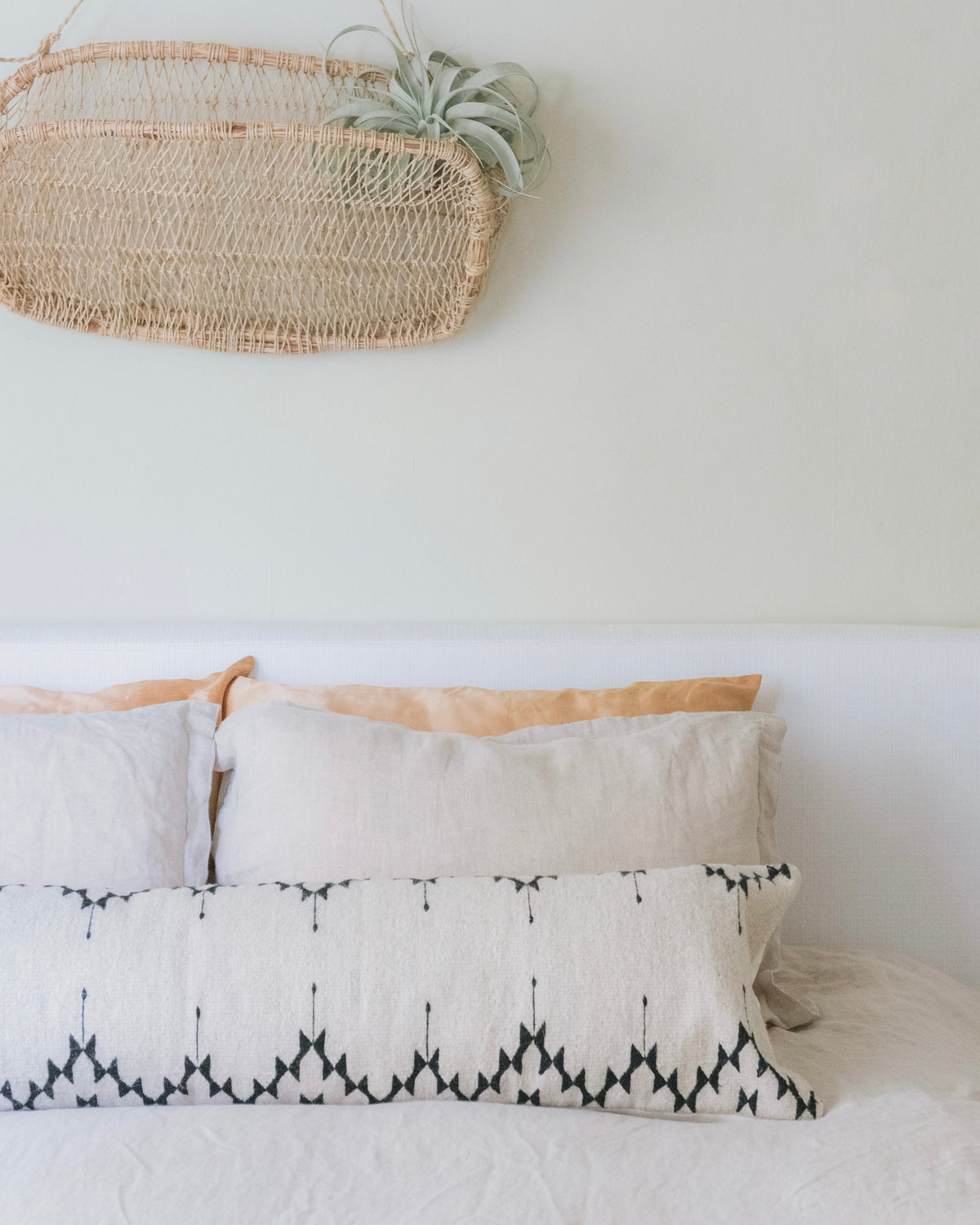 CASA LUMBAR PILLOW