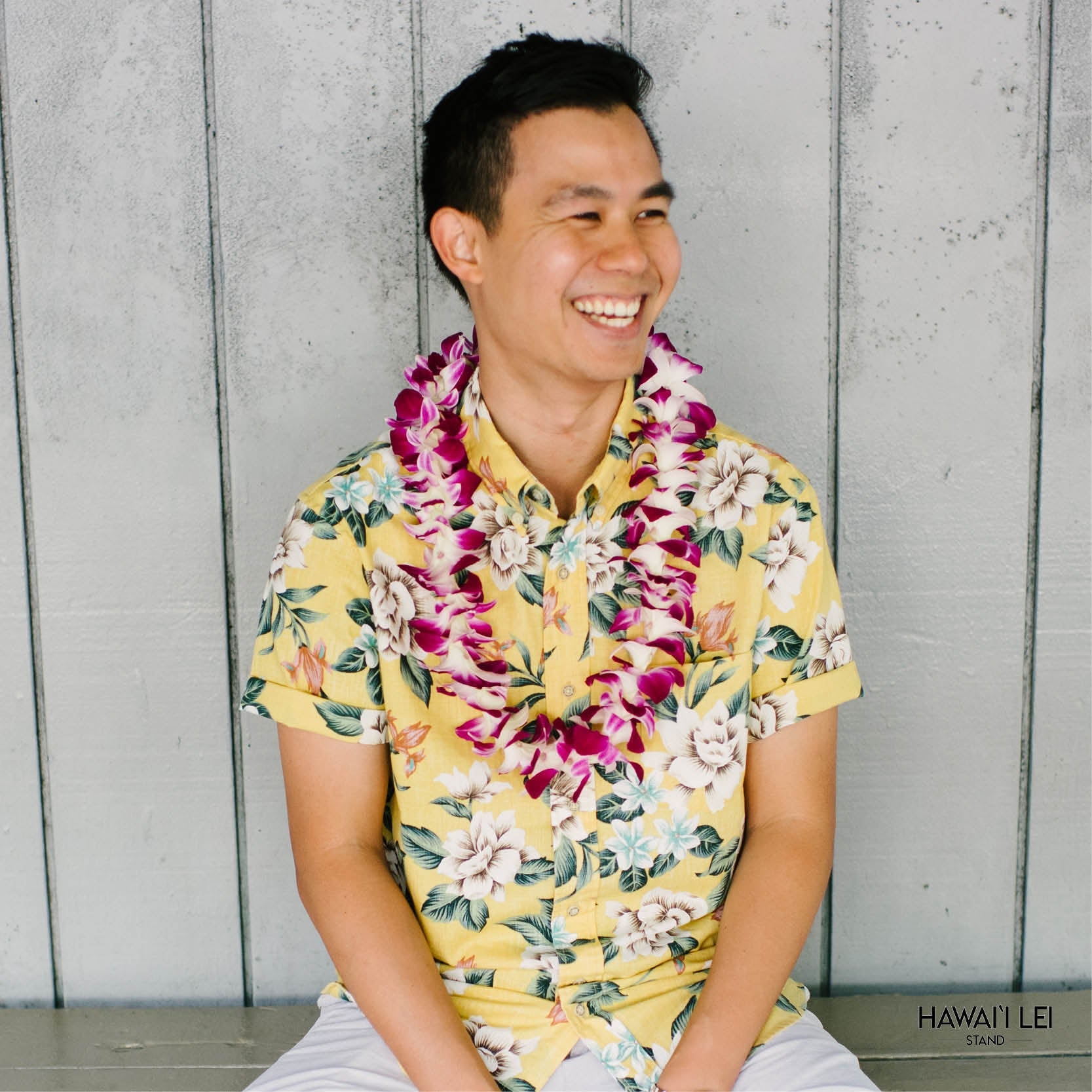Classic Orchid Lei (Purple)
