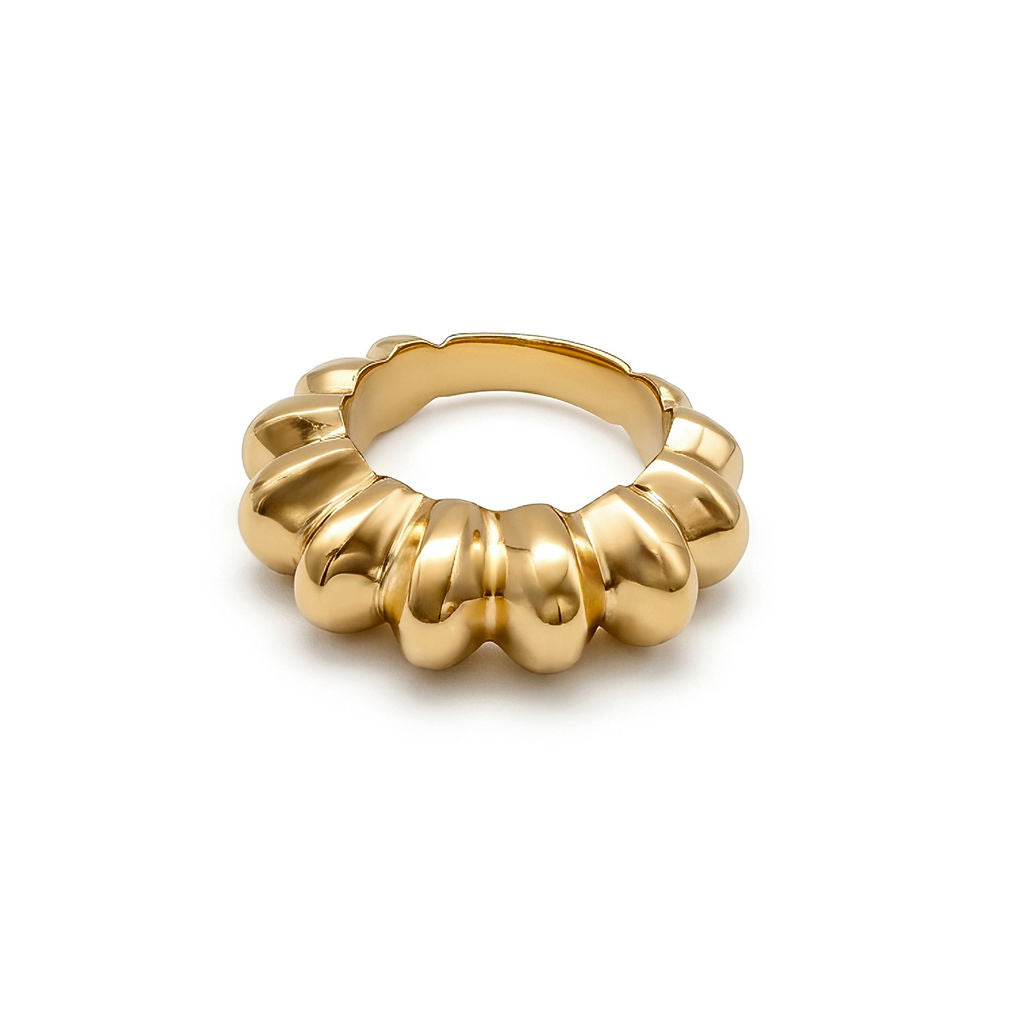 Rica Cobbled Band Ring for Men and Women