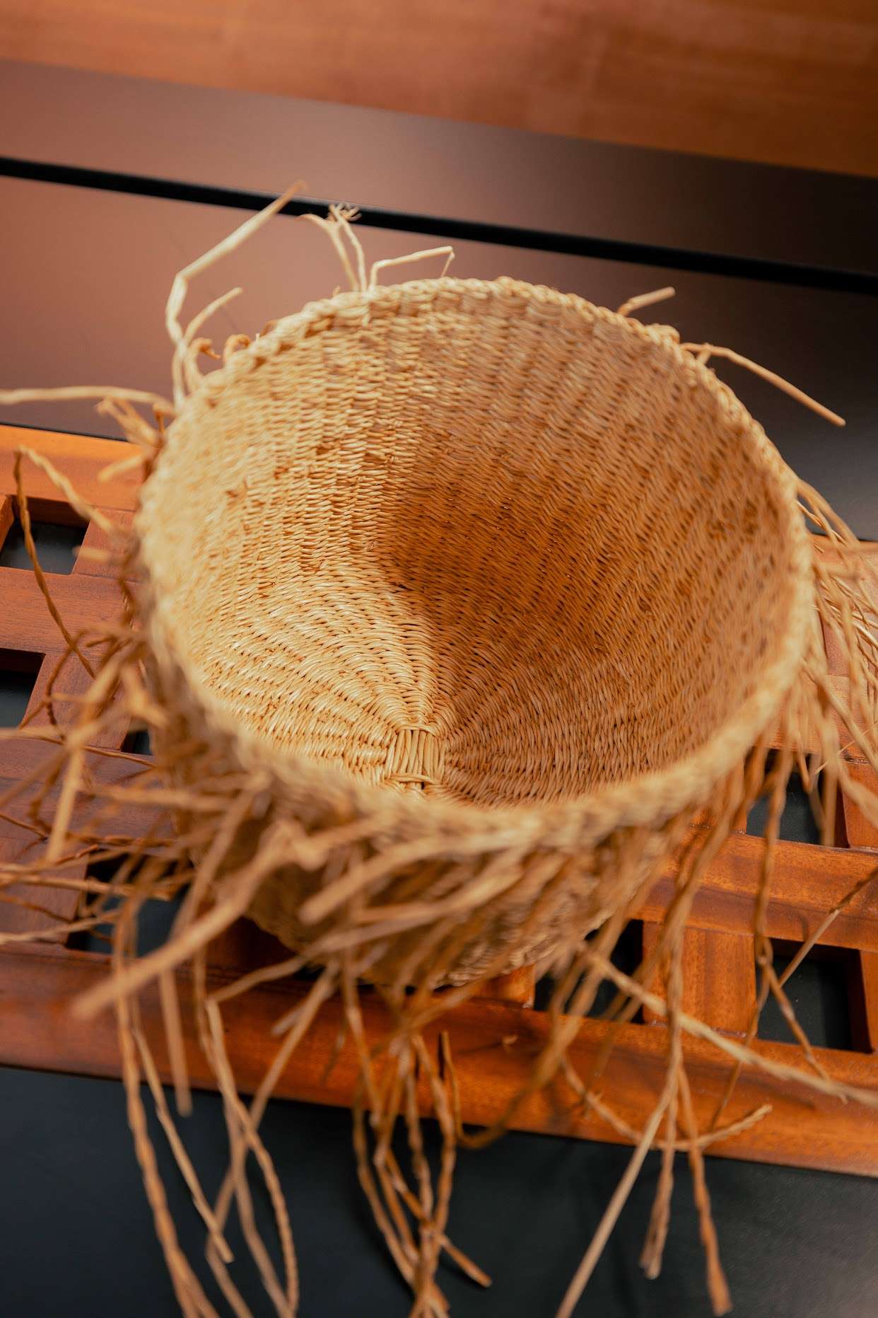 Ugaja woven planter