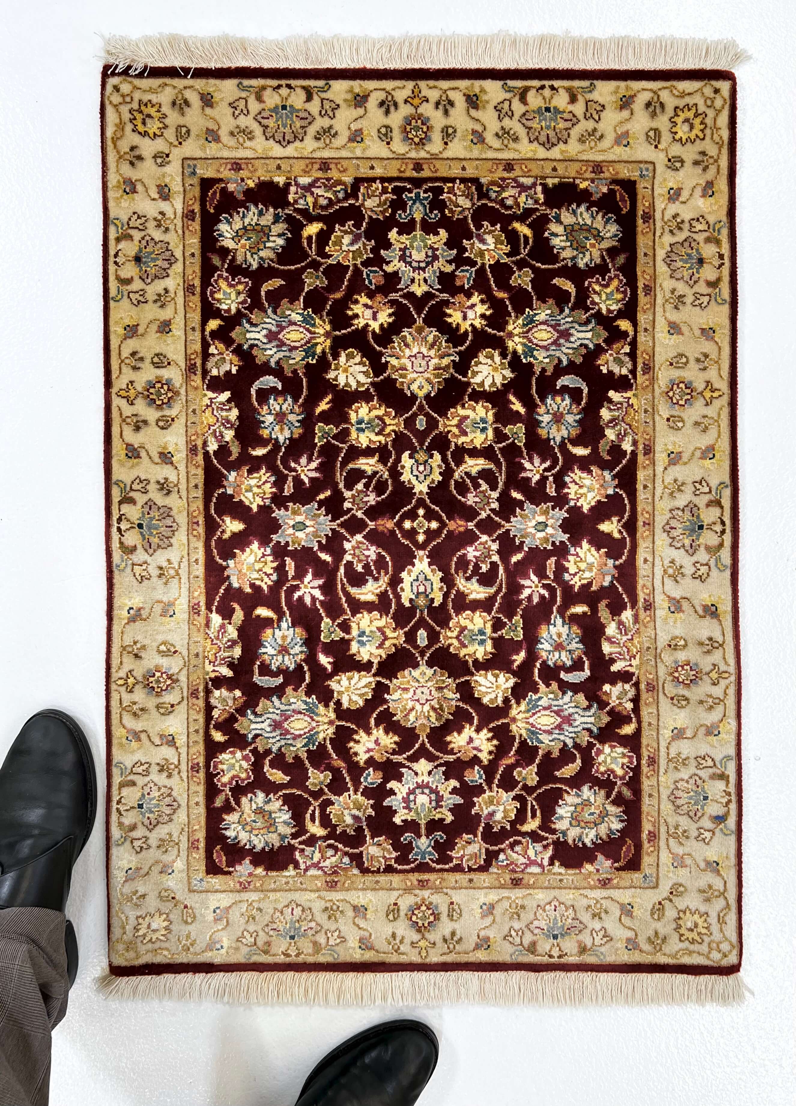 Wool w. silk Kumkapi red/gld 2x3