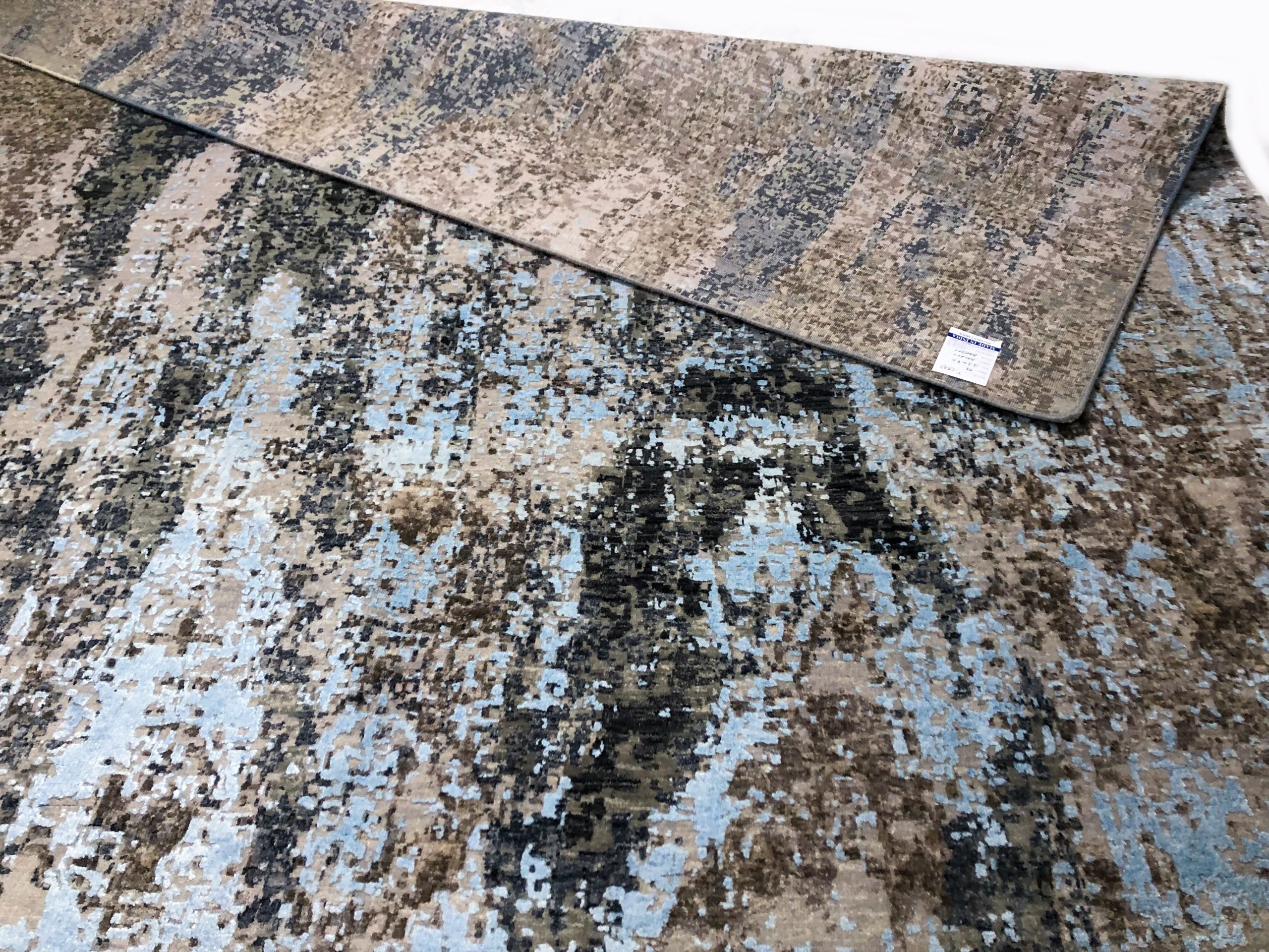 Galaxy (9'00"x12'03") camel/gray/lt.blue