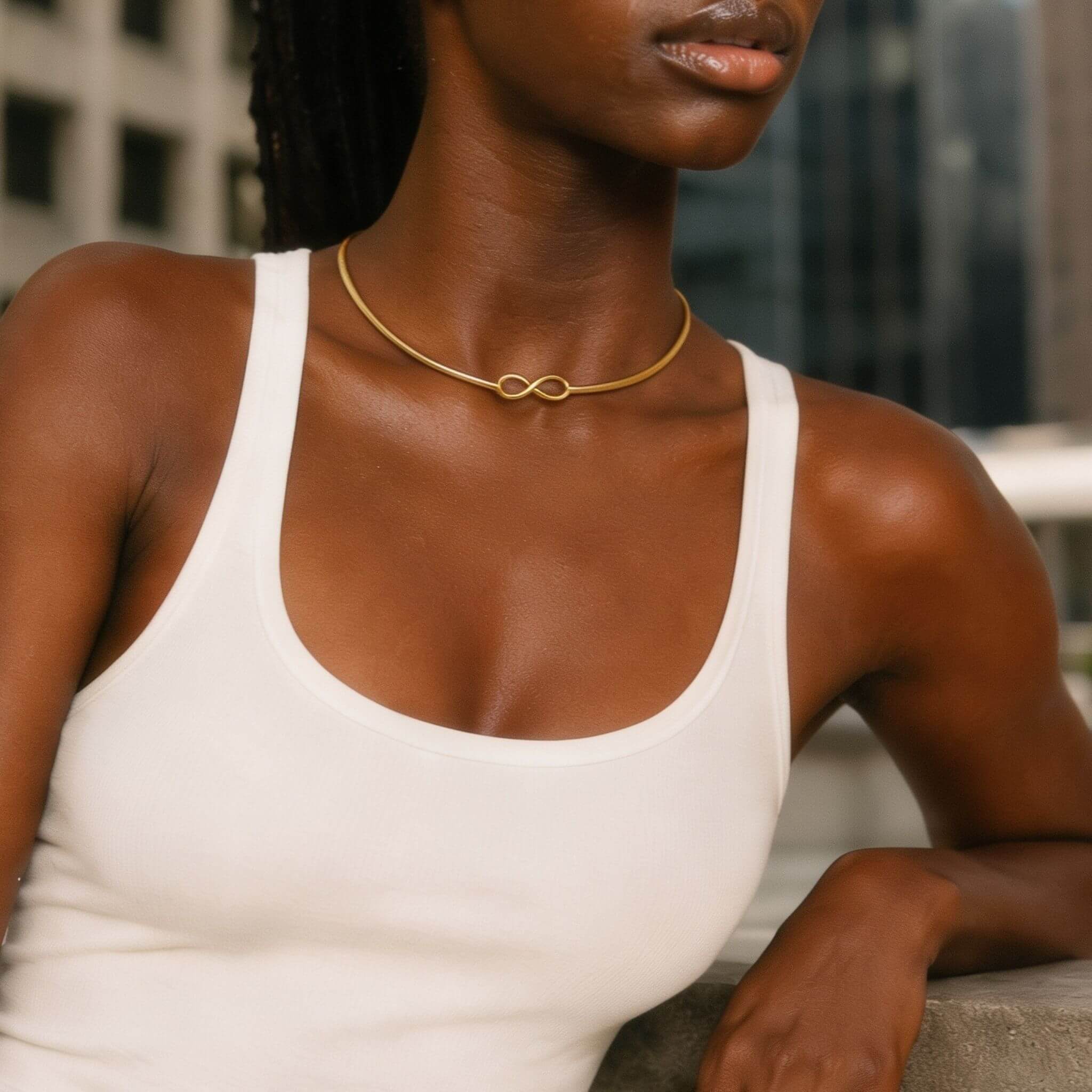 Saya Infinite Cuff choker Necklace