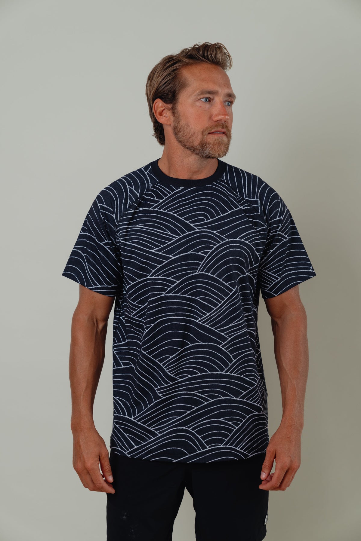 OLEU SUNSPORT™ UV TEE SHIRT - STORM CARBON