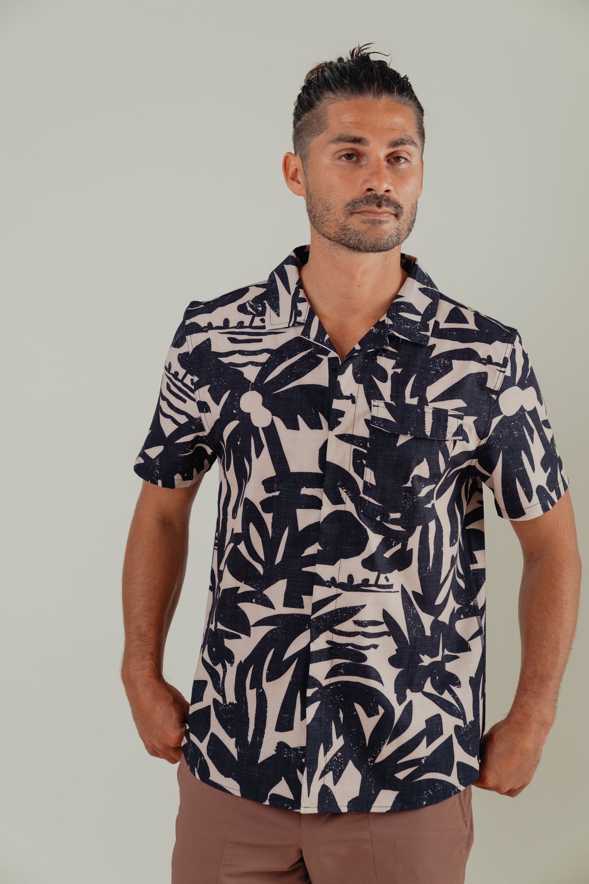 OLEU UV QUICK-DRY BOARDSHIRT - CARVINGS SANDSTONE