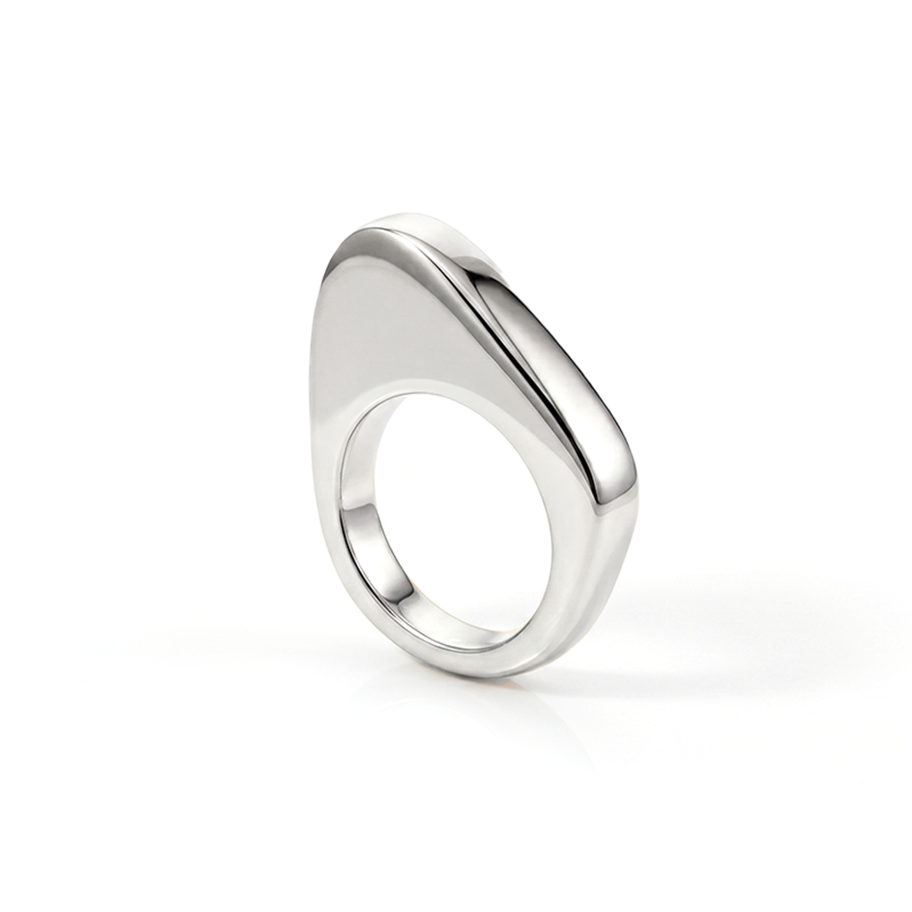 Luna Asymmetric Ring