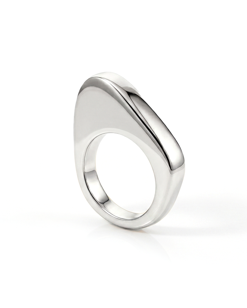 Luna Asymmetric Ring