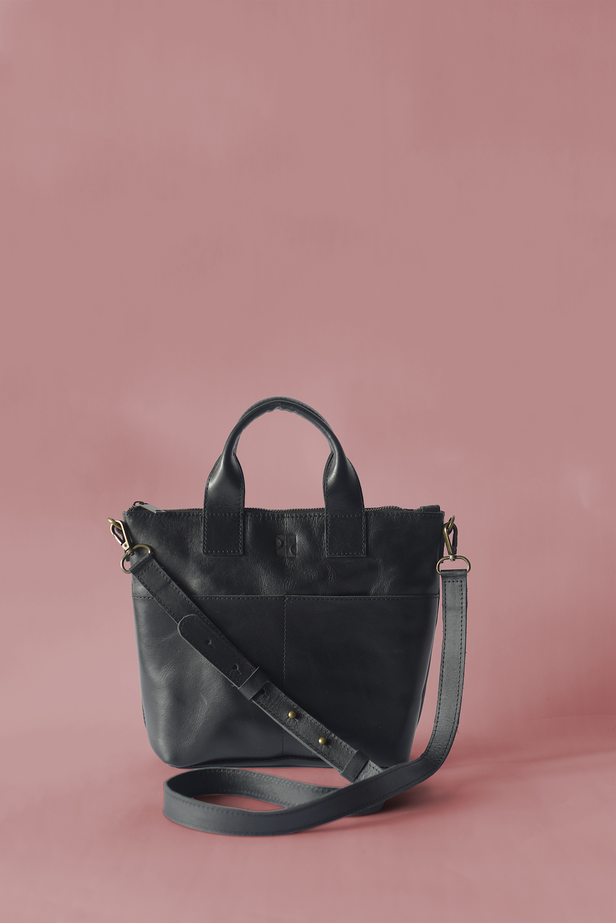 Medium Crossbody
