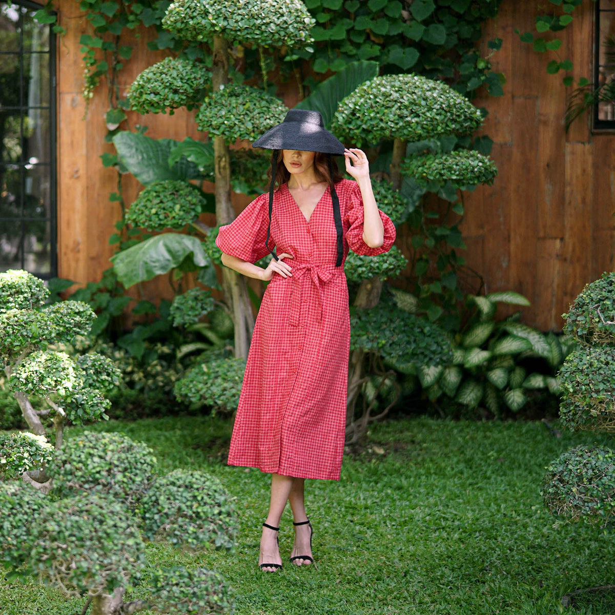 MEGHAN Gingham Hemp Midi Dress In Scarlet Red