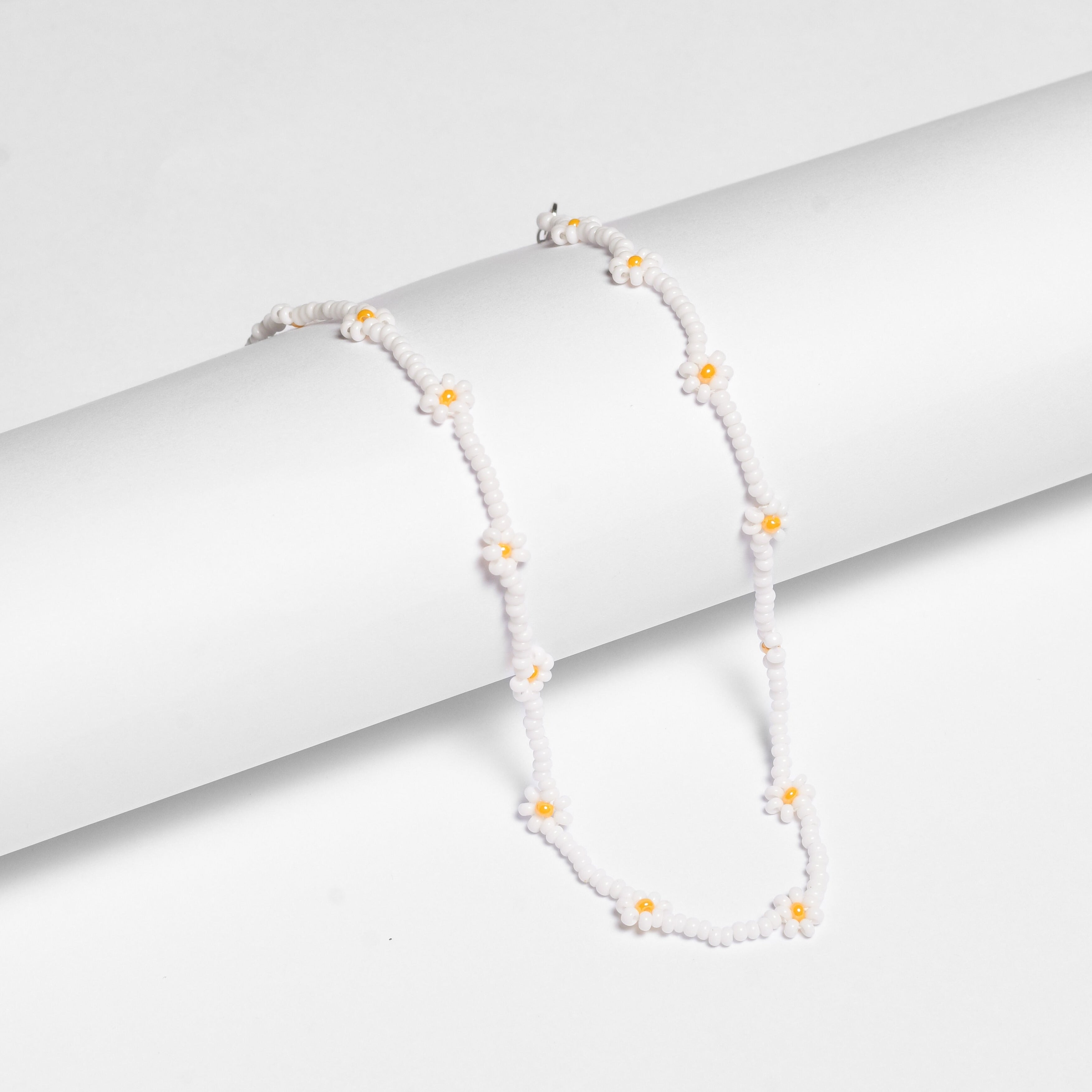 Daisy Seed Bead Floral Boho Choker - Guatemala