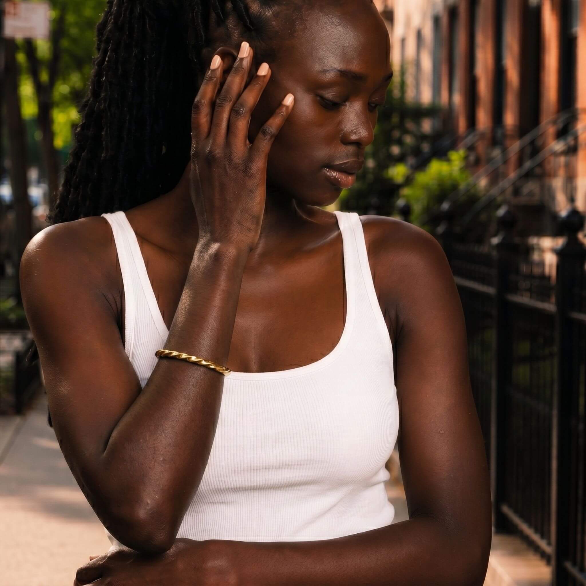 Brass Circular Twist Cuff Bracelet for Women - Uzi