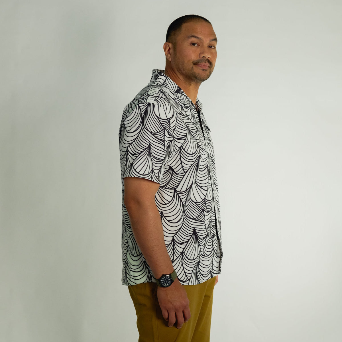 OLEU UV QUICK-DRY BOARDSHIRT - WAVES SUMMER WHITE