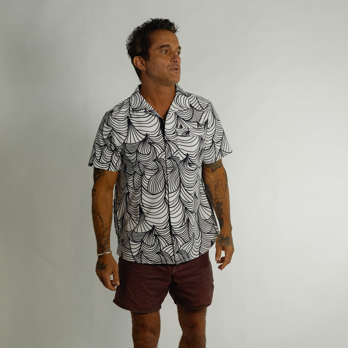 OLEU UV QUICK-DRY BOARDSHIRT - WAVES SUMMER WHITE