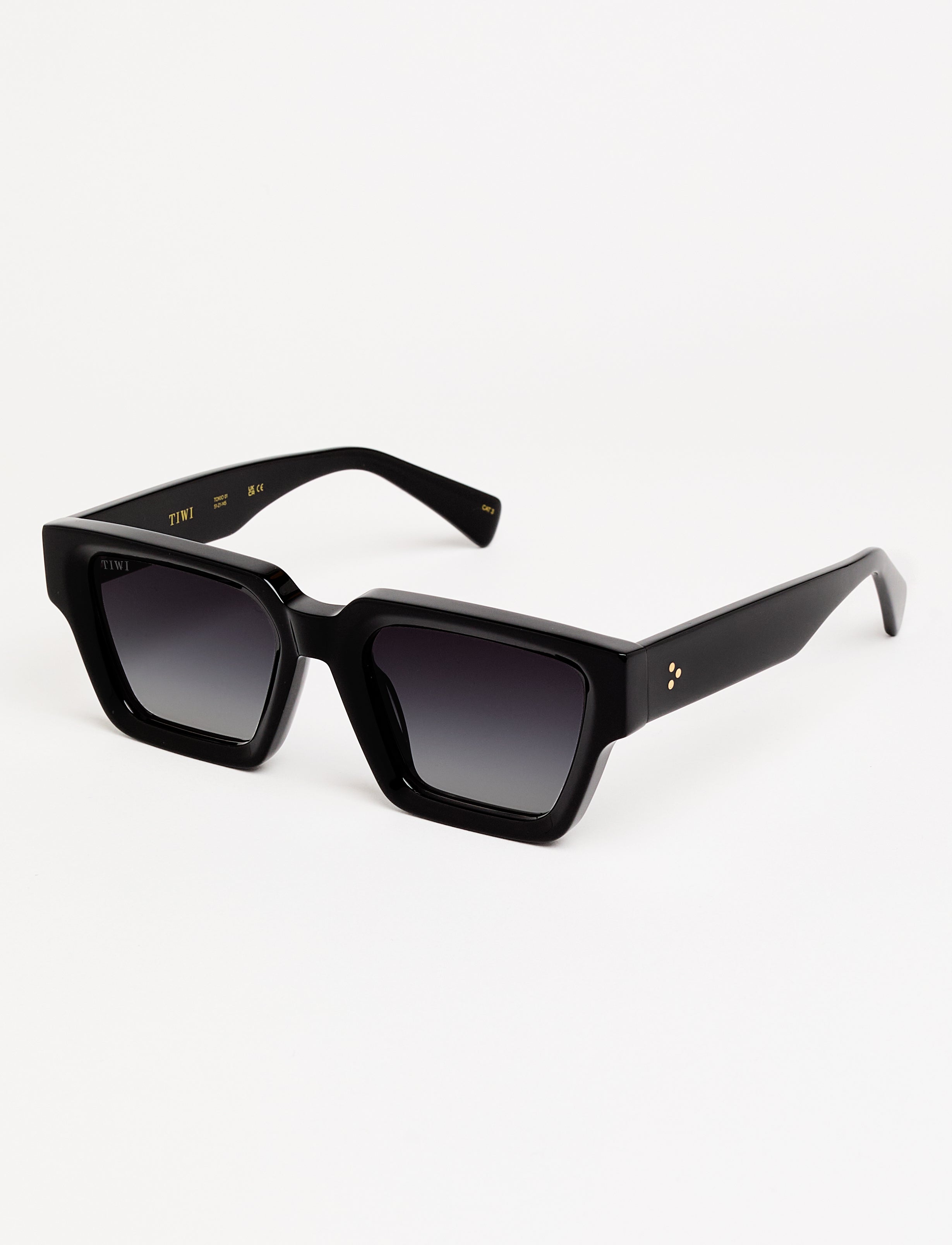 TOKIO LIMITED EDITION 1/300