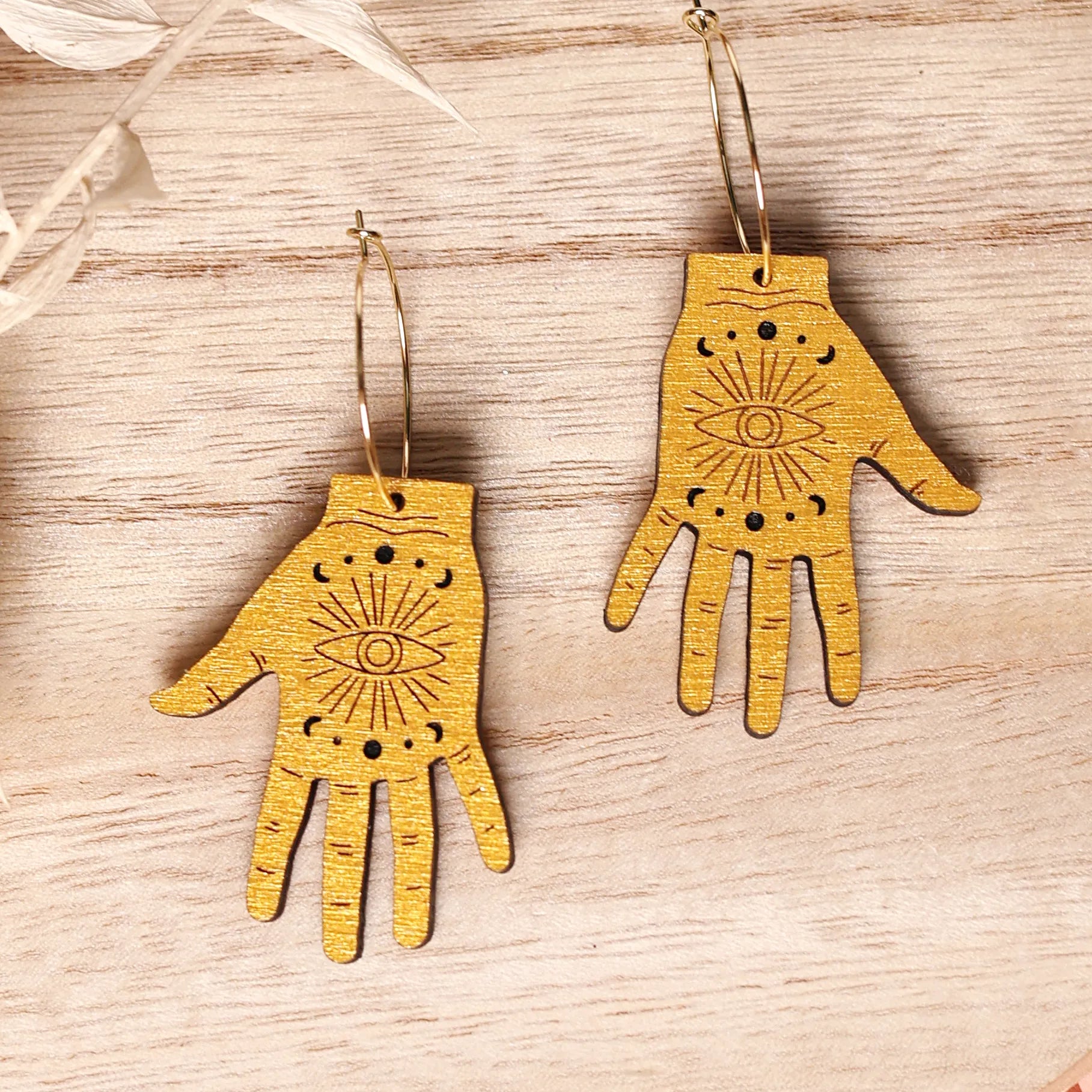 Tarot Hand Hoops