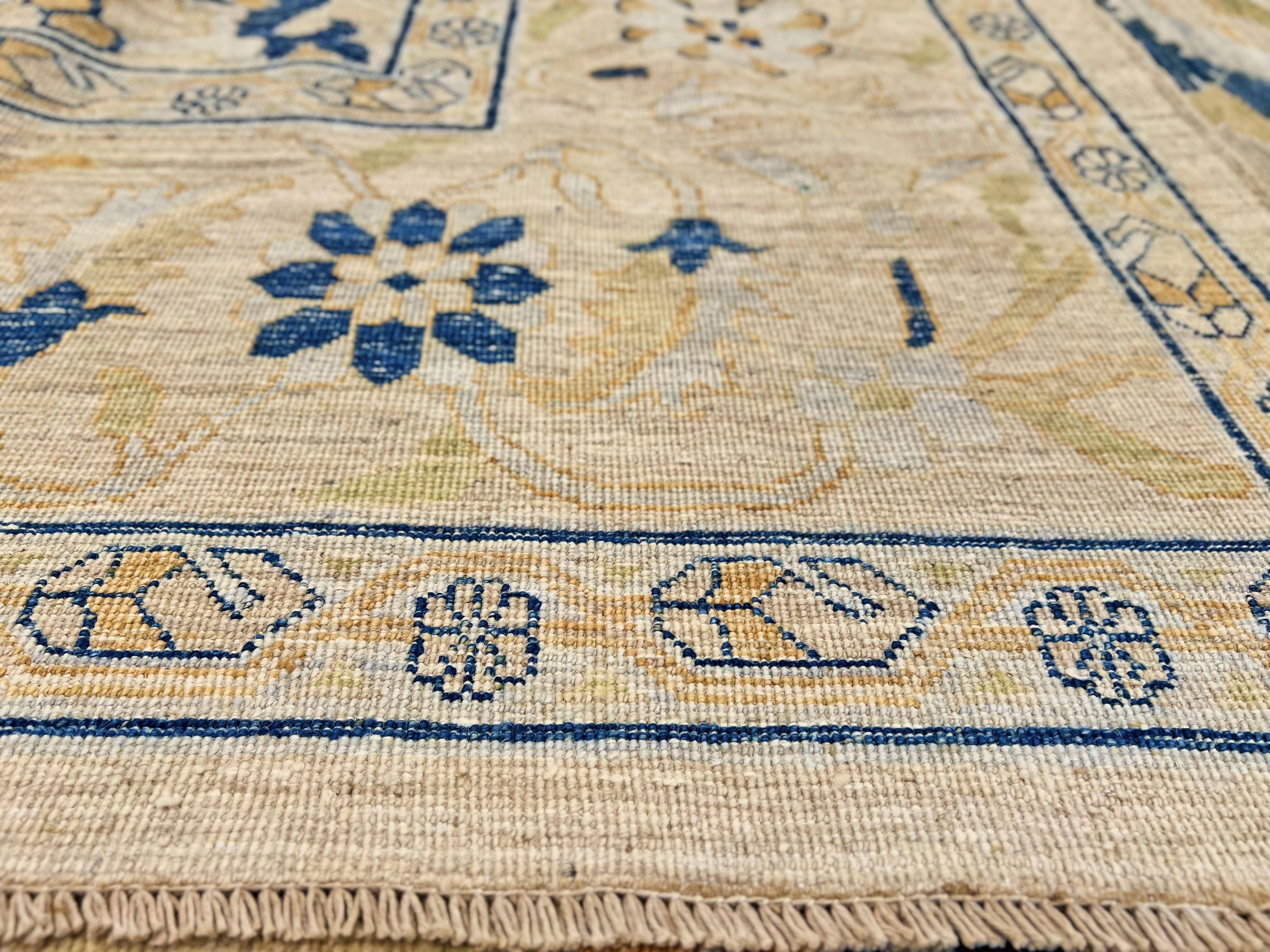 Afghan-made Oushak (9'01"x11'10")