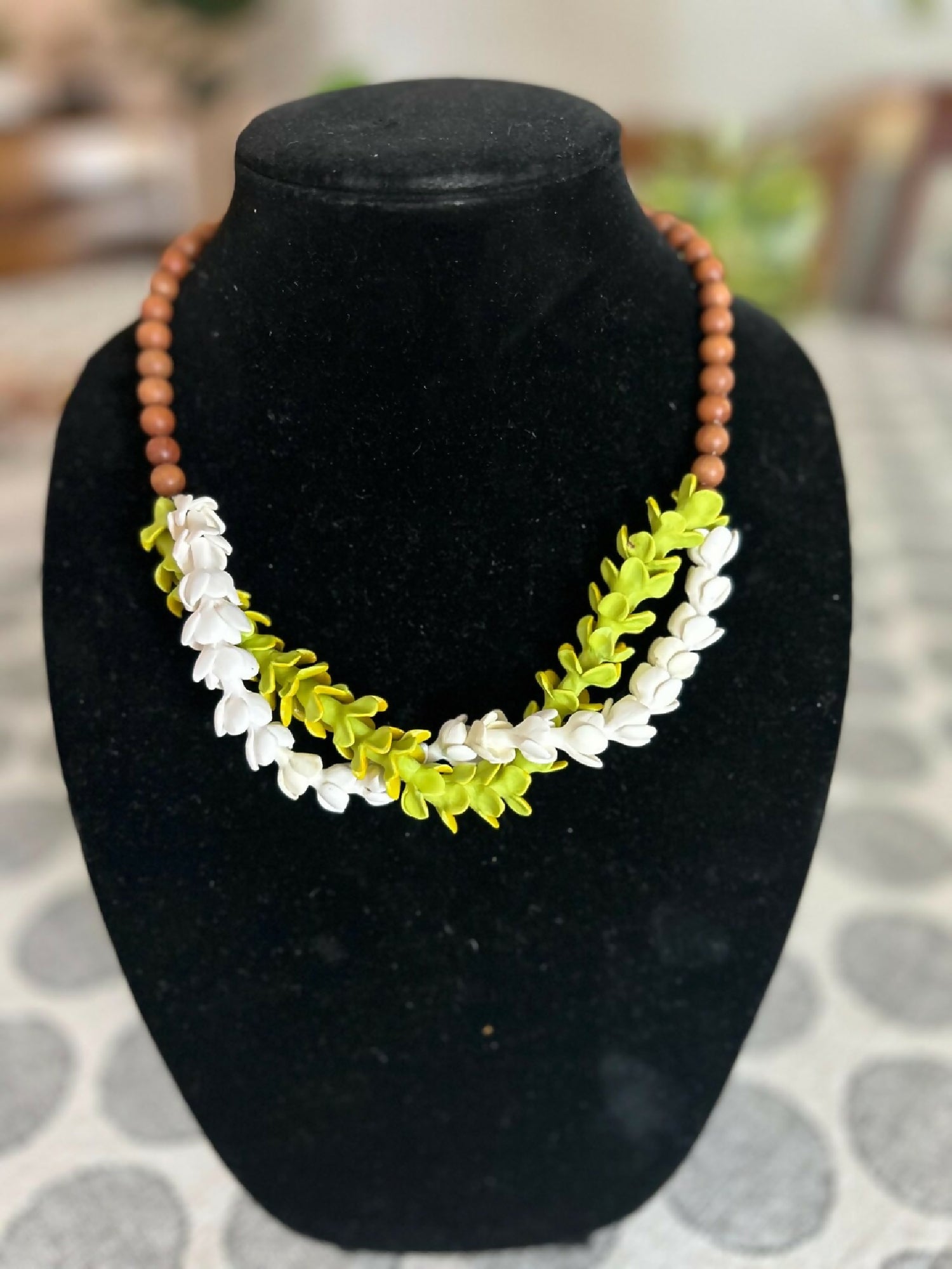 Pakalana and Pikake Entwined with Iliahi - Choker