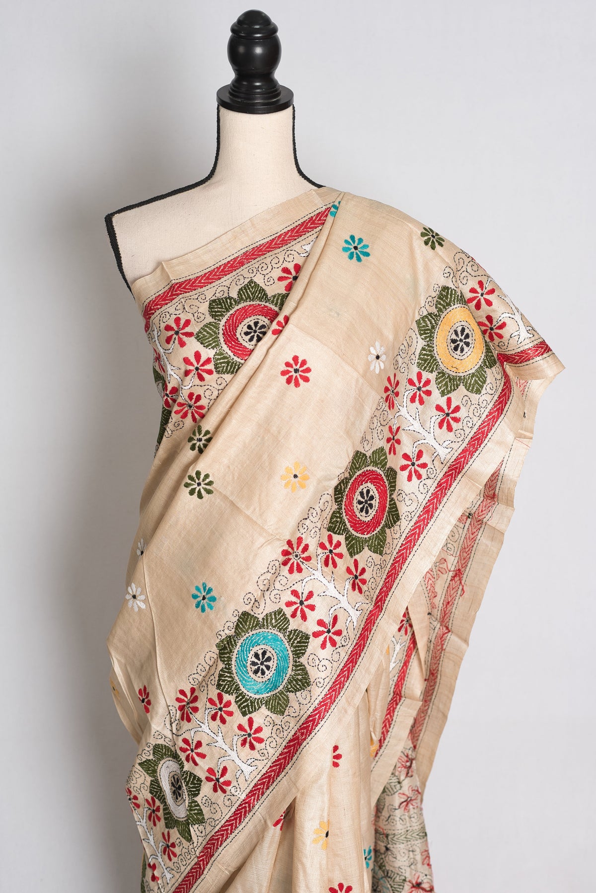 Koli: Beige Hand-Embroidered Kantha Stitch Gachi Tussar Silk Saree