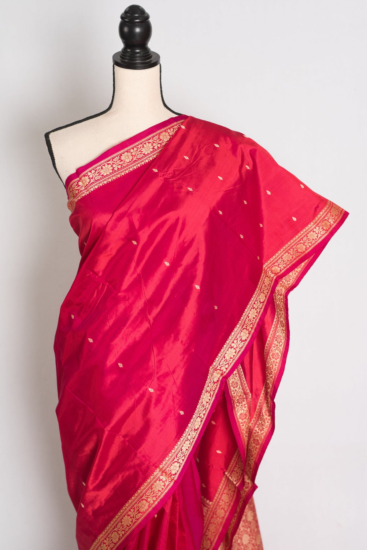 Priya : Rosy Pink Pure Banarasi Silk Saree with Delicate Gold Zari Booti