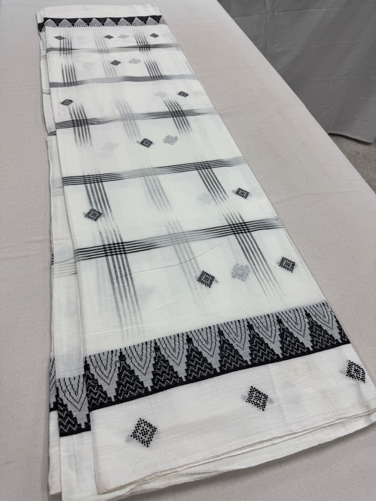 Maya : Off White and Black Soft Cotton Dhaniakhali Saree with Temple Border