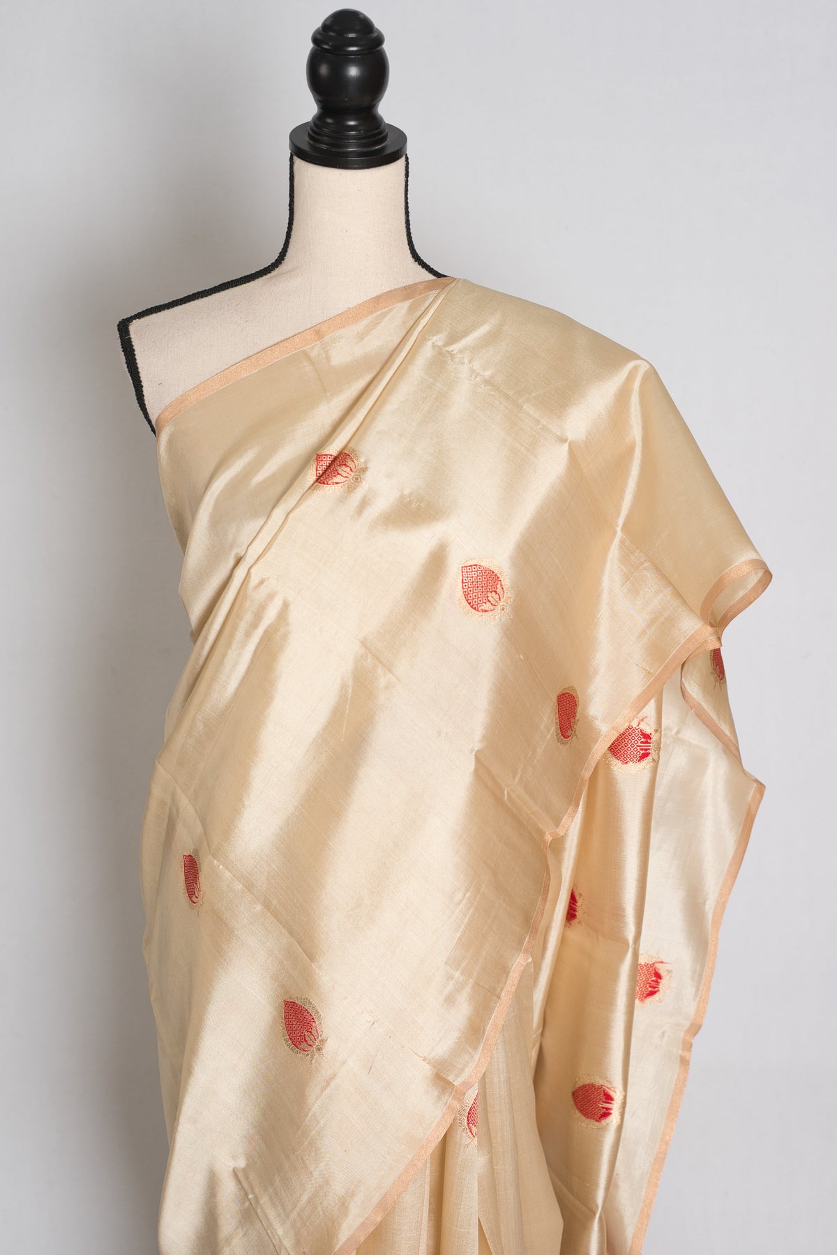 Binni – Cream and Red Raw Mango Silk Banarasi Saree
