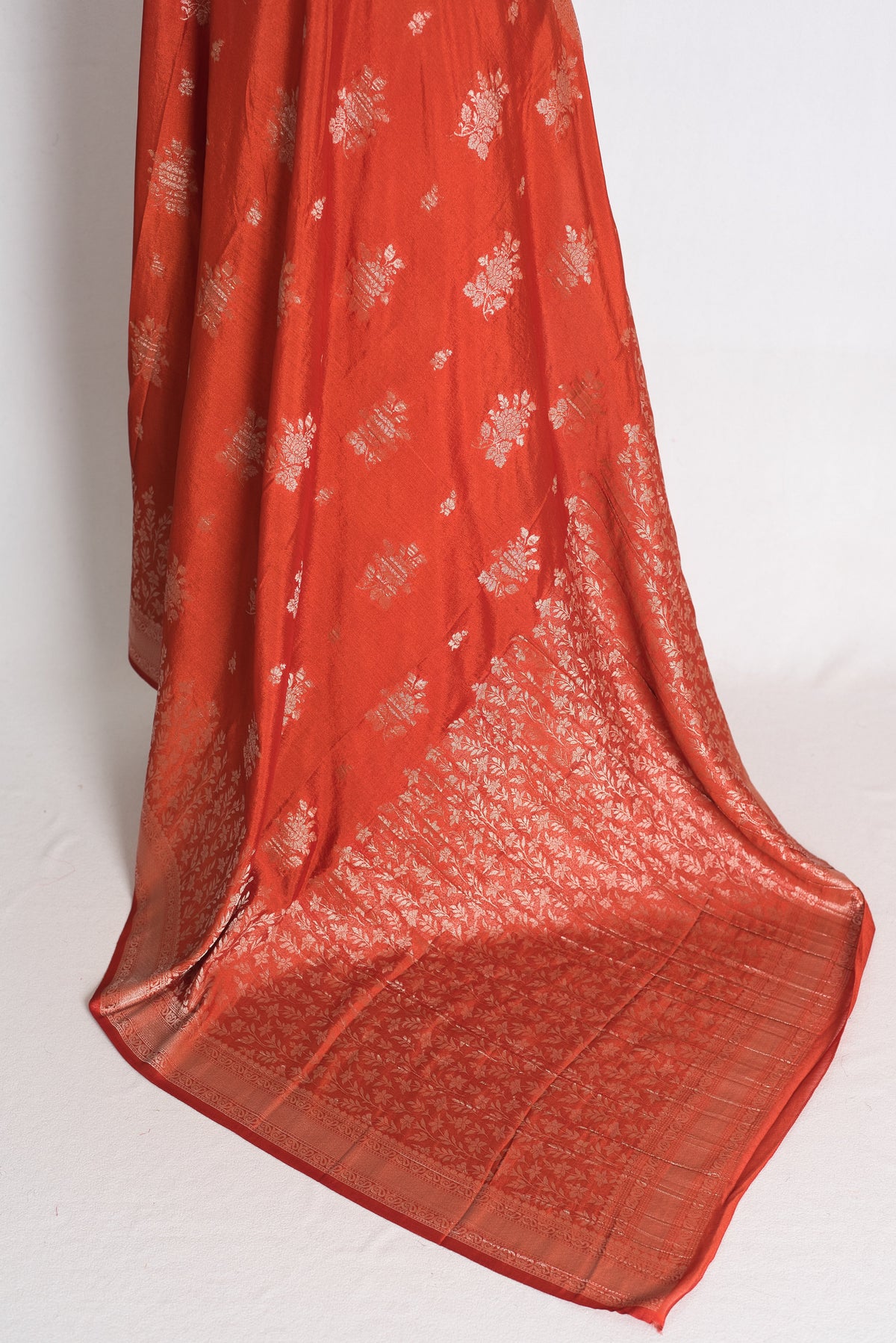 Priya: Rust Brown Lightweight Semi Georgette Banarasi Saree
