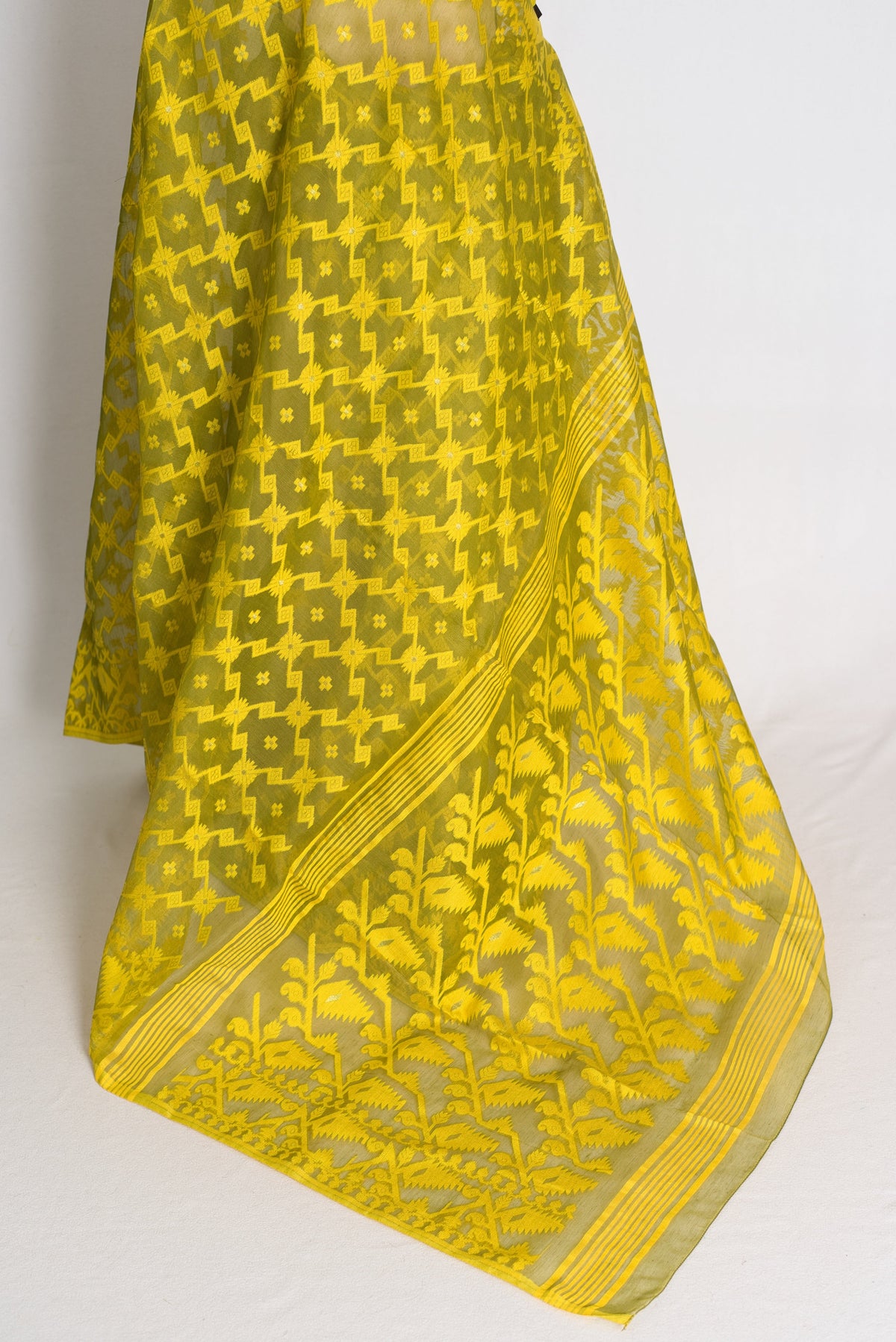 Harini – Heena Green and Yellow Soft Jamdani Saree