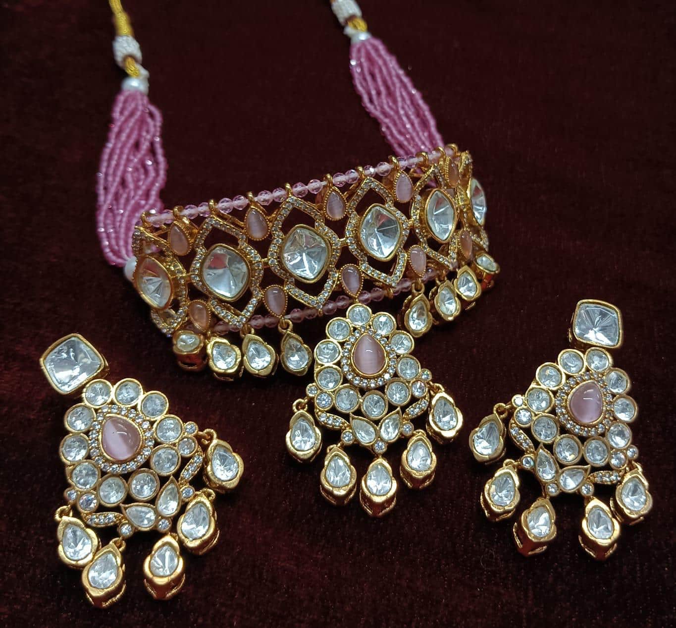 Beautiful Choker Set With Stone