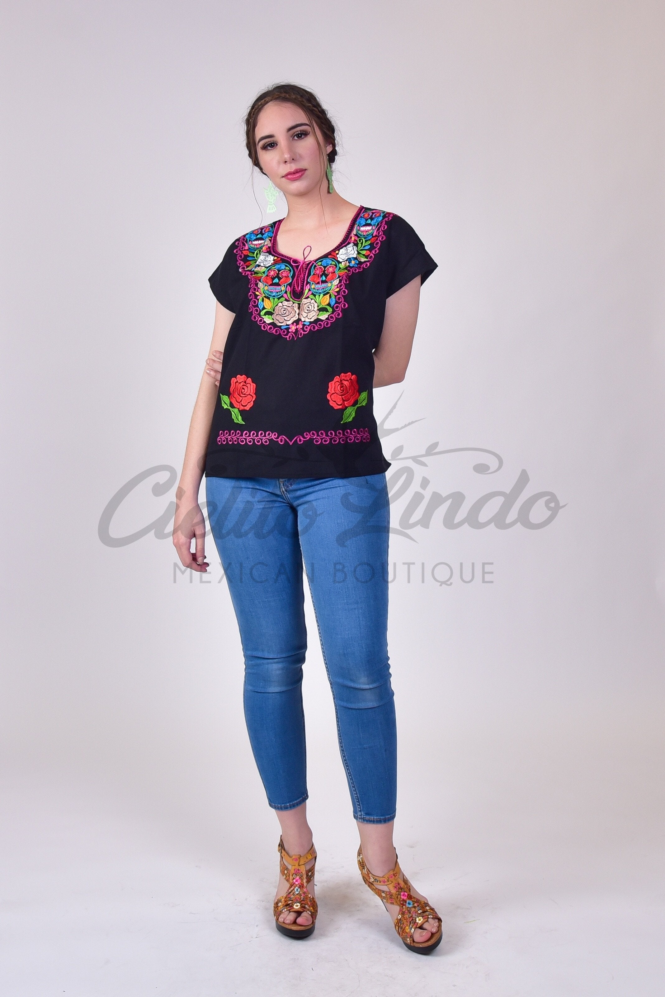 Sugar Skulls Top Black