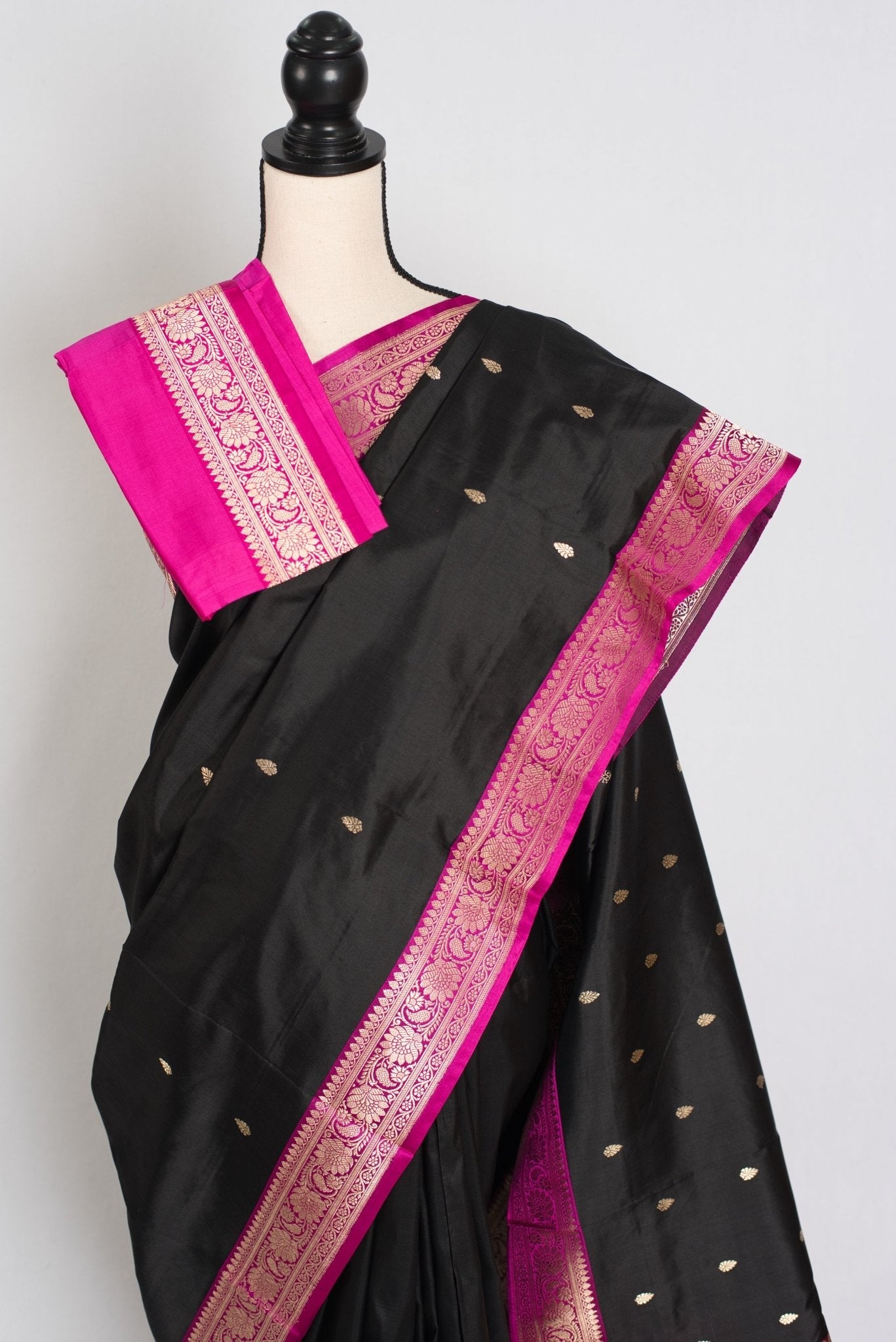 Brahamar : Silk Mark Certified Katan Banarasi Saree in Black and Magenta