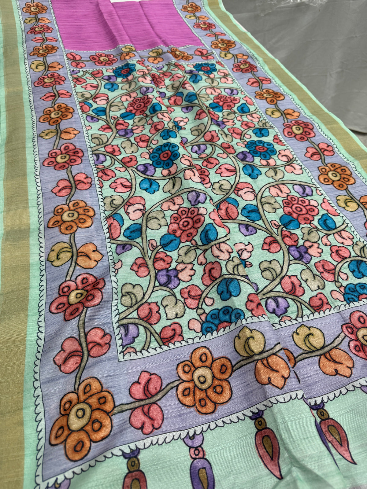 Neha: Vibrant Pink & Grey Semi Tussar Silk Saree | Floral Kalamkari Print