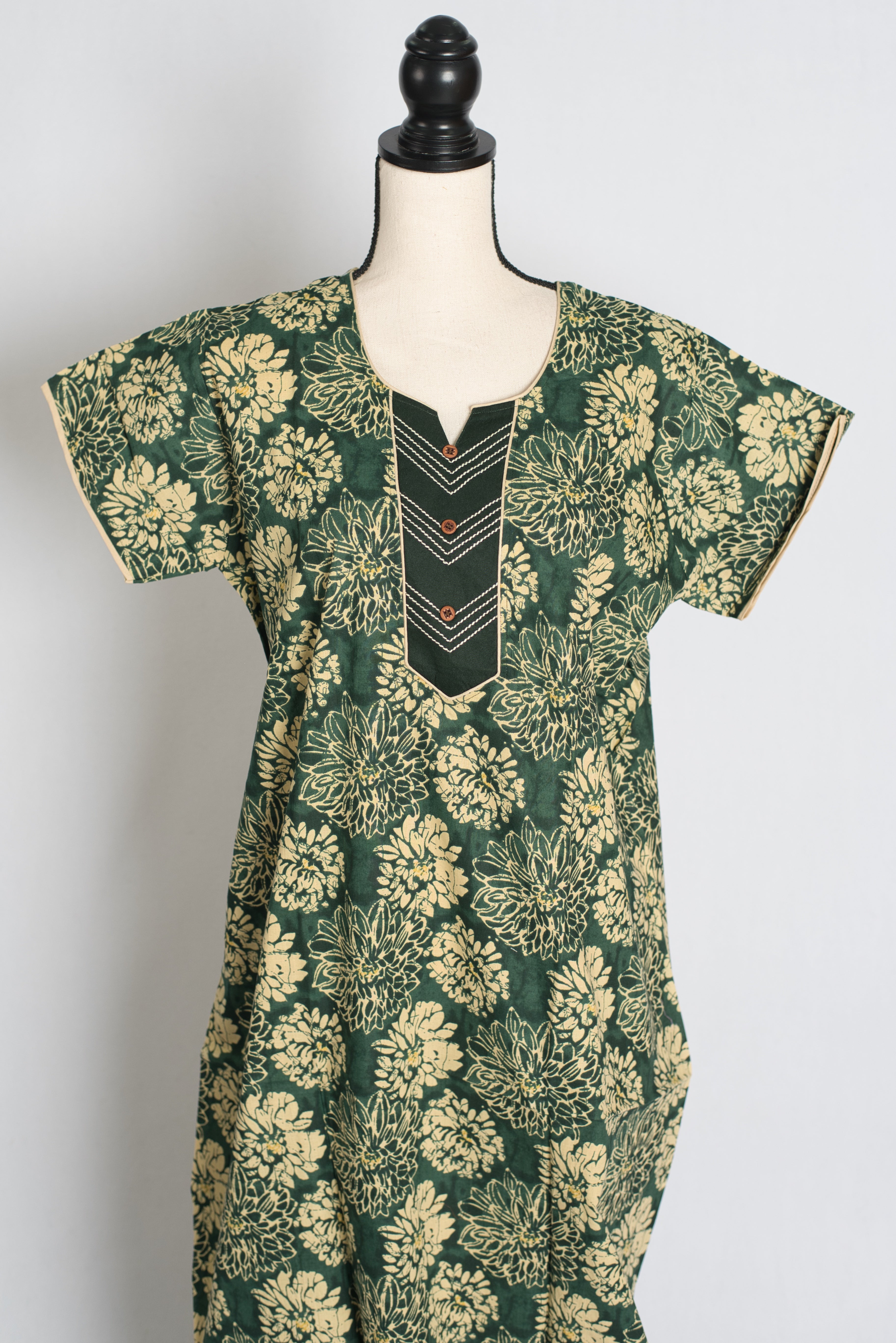 Printed Green Pure Cotton Nightwear in Regular Size
