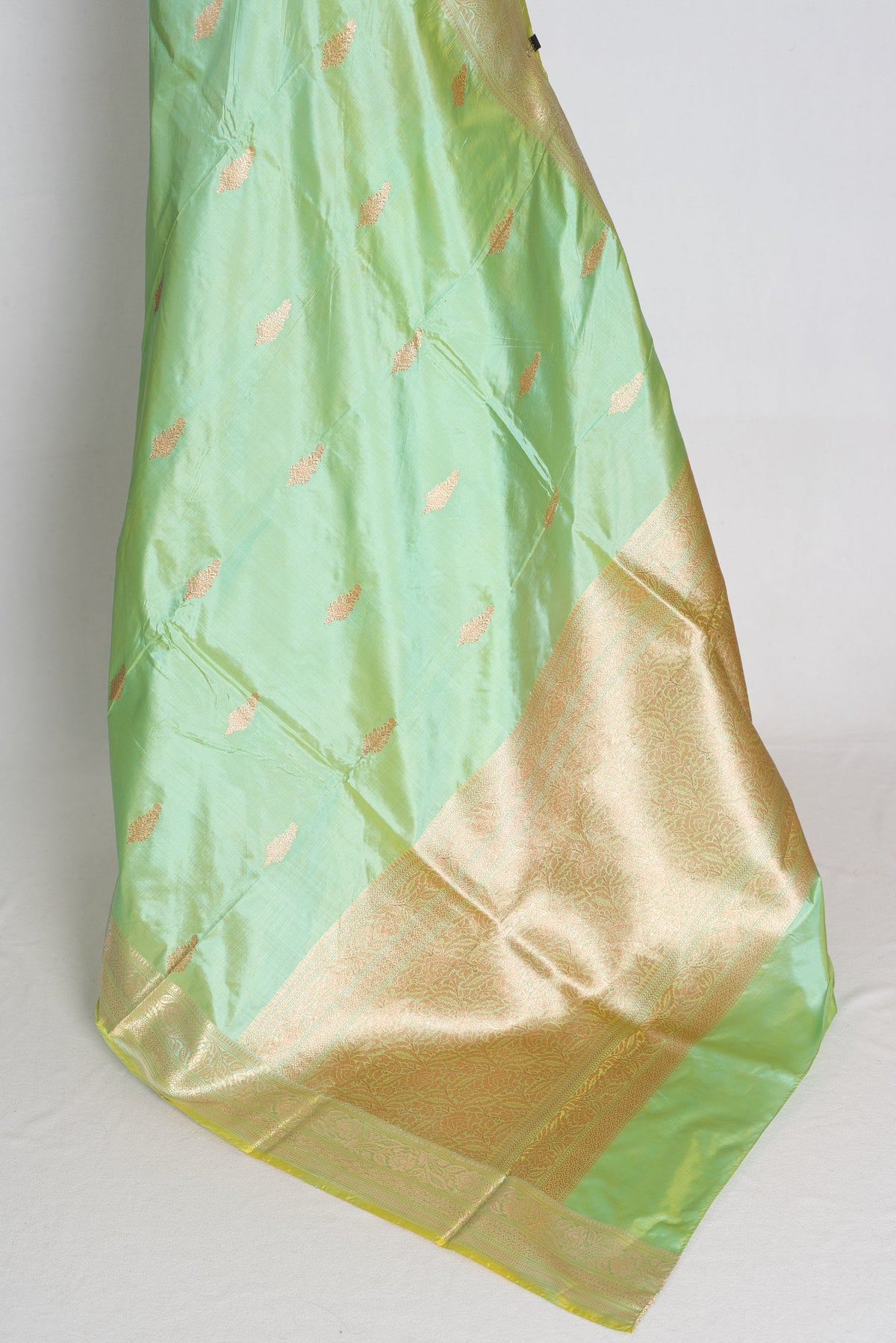 Sushma – Sea Green and Gold Pure Silk Banarasi Saree