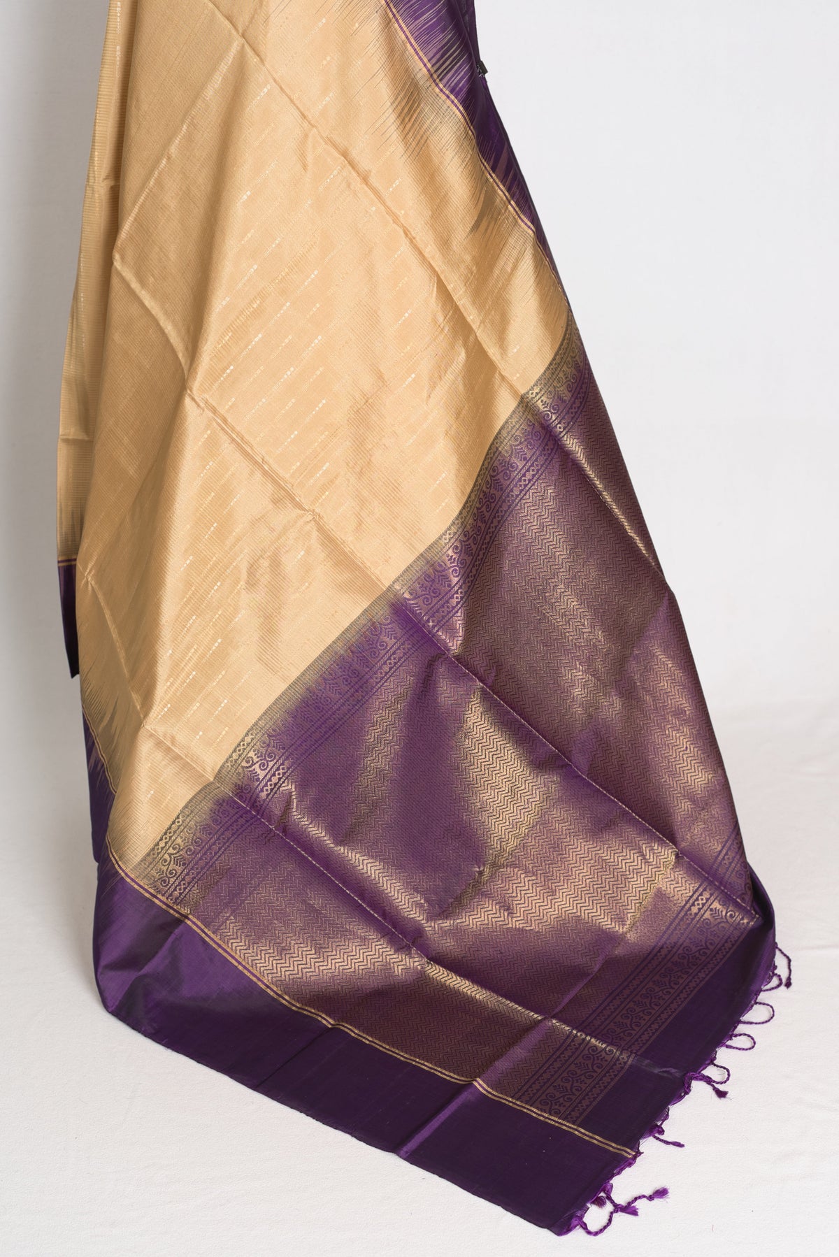 Nita : Beige and Deep Purple Lightweight Pure Kanjivaram Silk Saree
