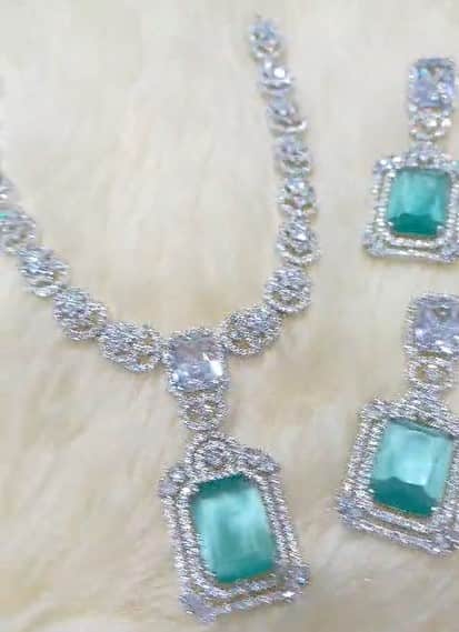 Dazzling Exquisite American Designer Diamond Set