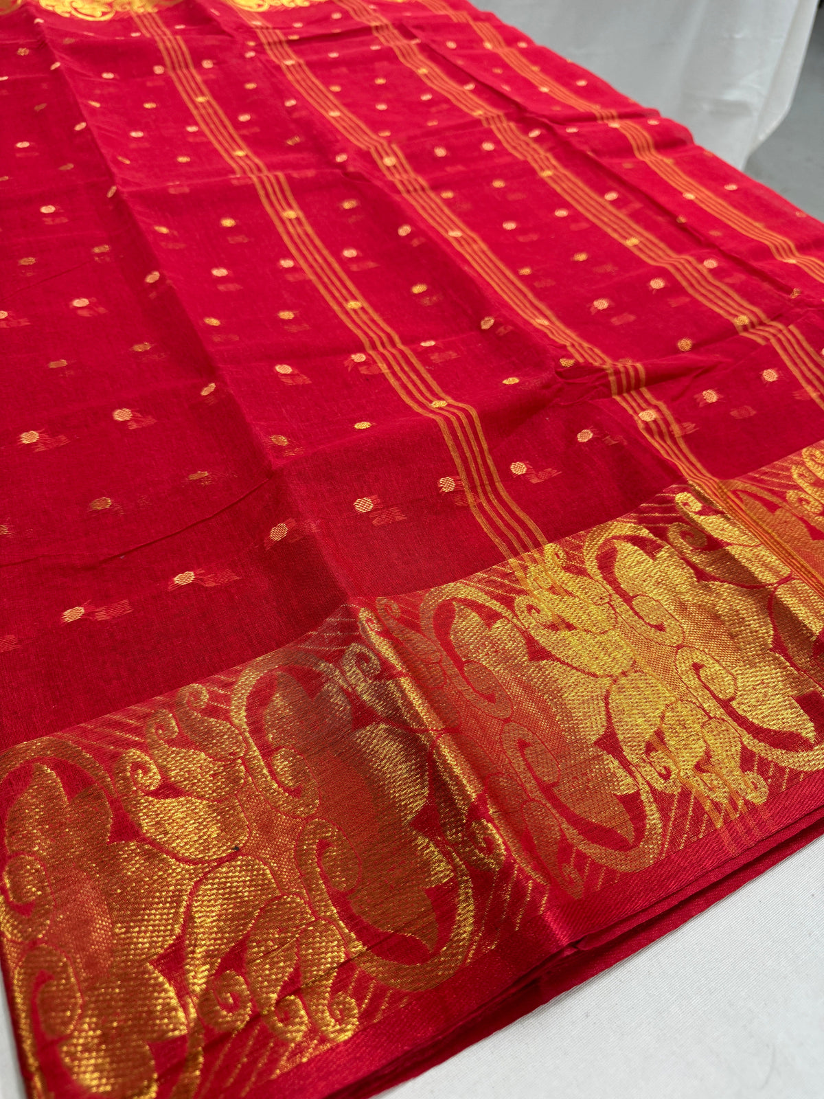 Apala : Crimson Red and Gold Bengal Handloom Pure Cotton Tant Saree