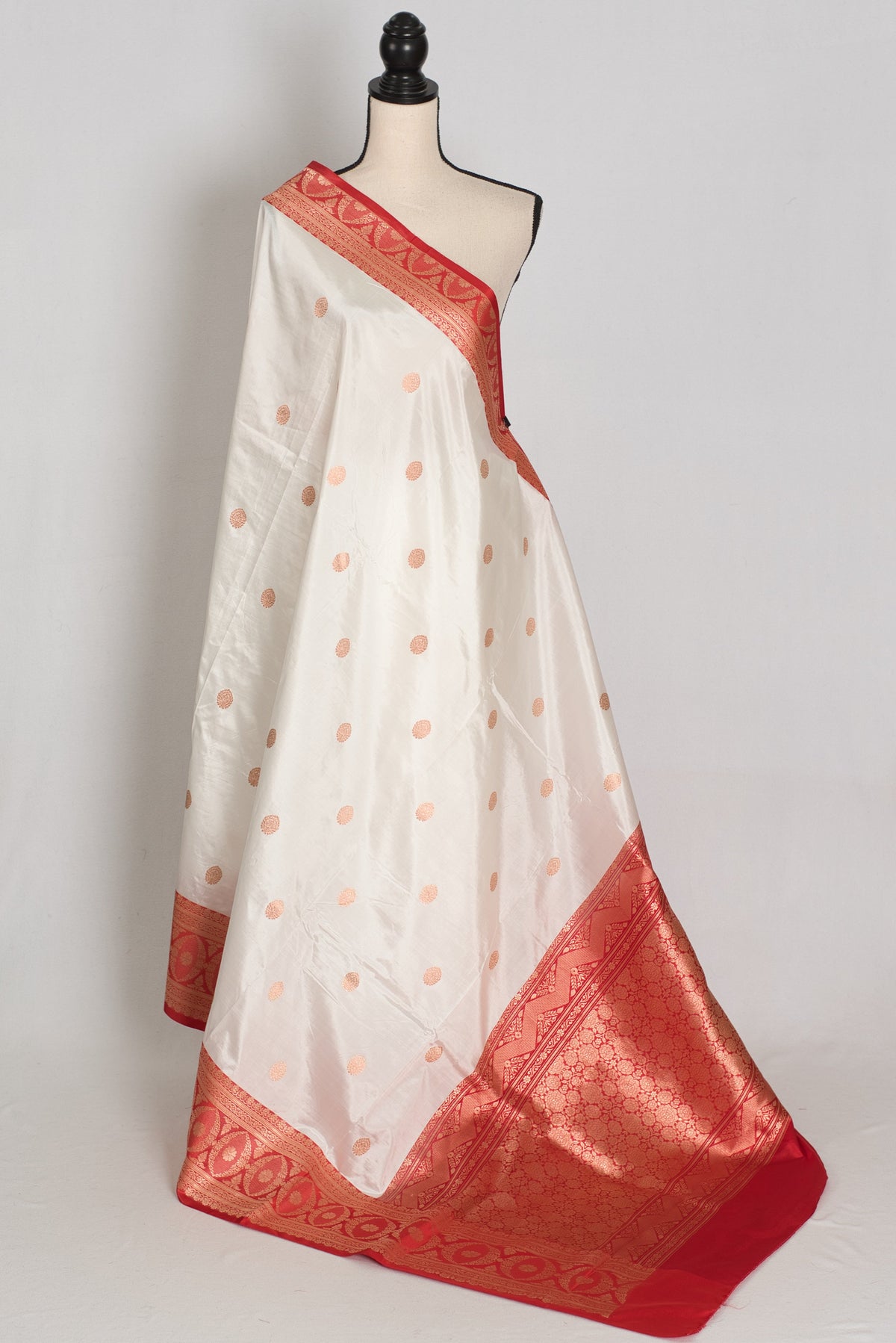 Shreya : White and Red Handwoven Katan Silk Banarasi Saree | Silk Mark Certified