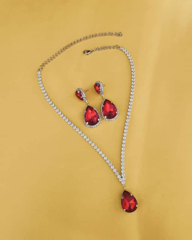 Deepika Padukone Designer American Diamond Nacklace Set