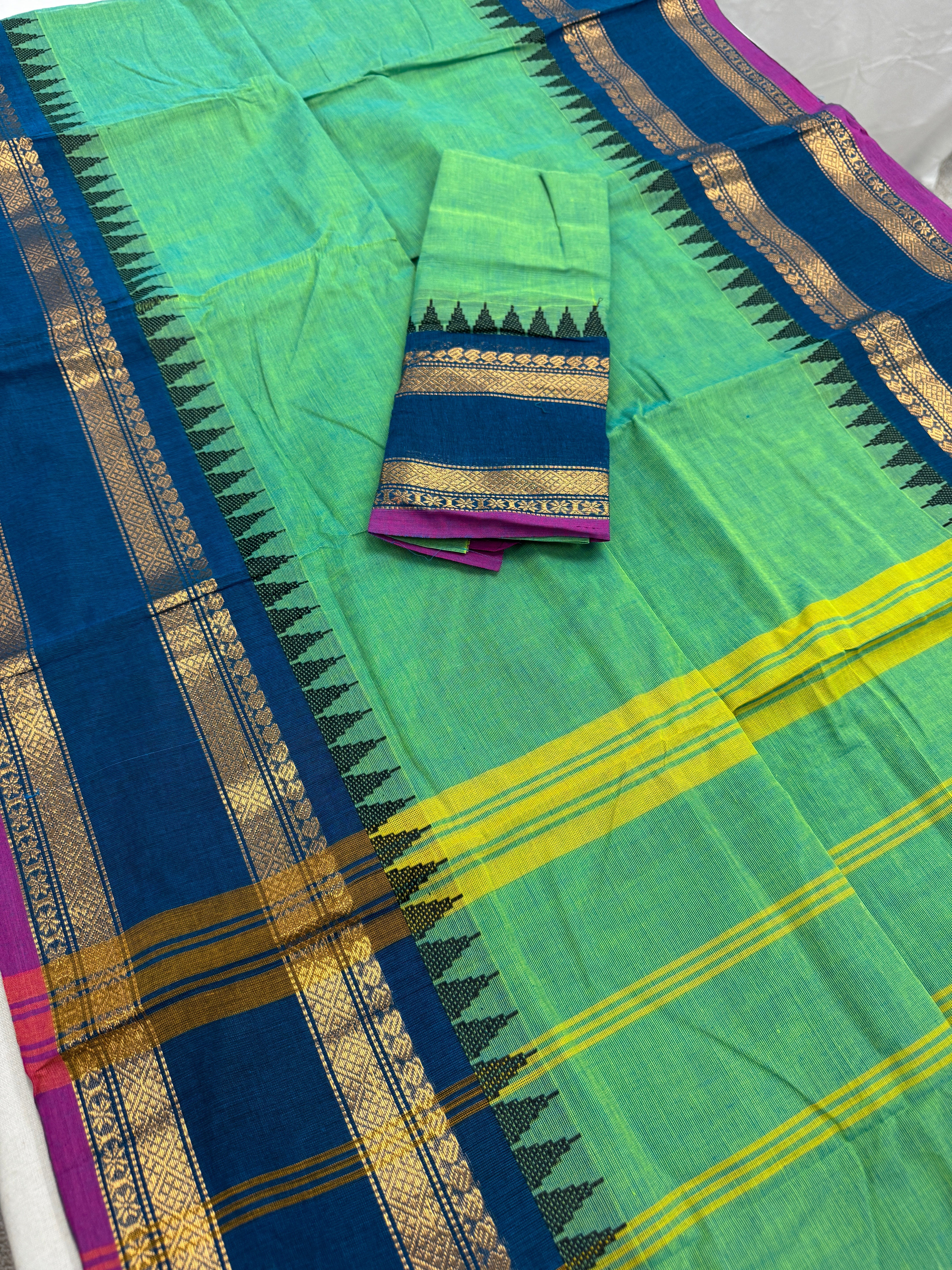 Priya : Green and Blue Kanchi Cotton Saree - Handwoven South Indian Elegance