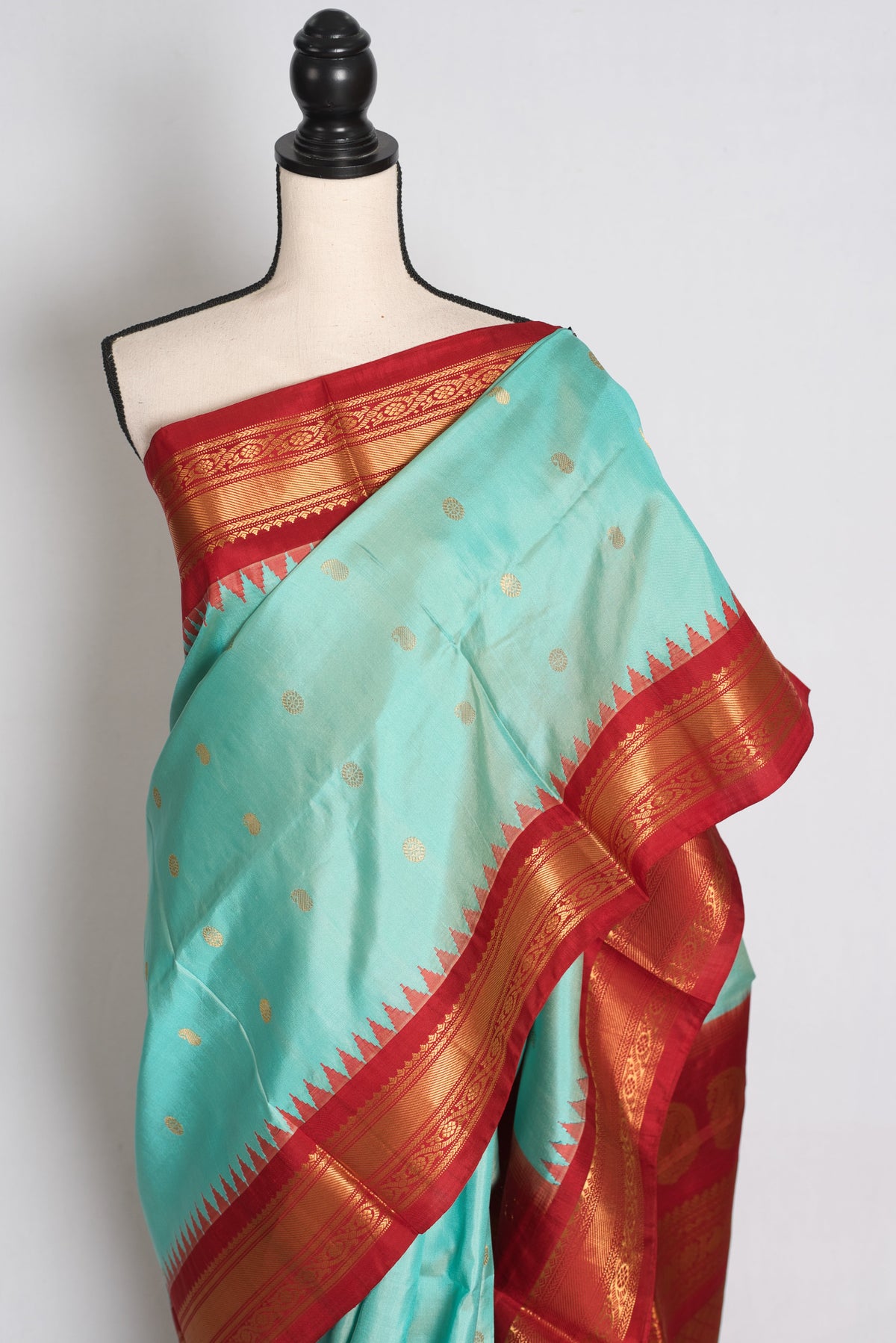 Shreya : Sea Blue & Red Handwoven Pure Gadwal Silk Saree with Stitched Blouse
